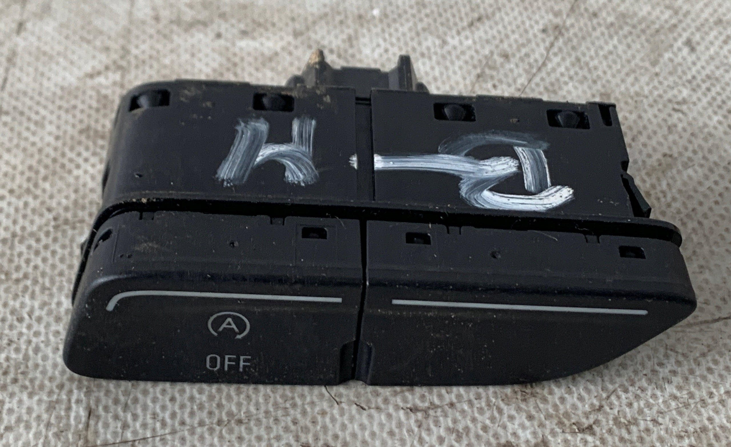 # PANEL START-STOP FORD FOCUS MK3 BM5T-14B436-FB