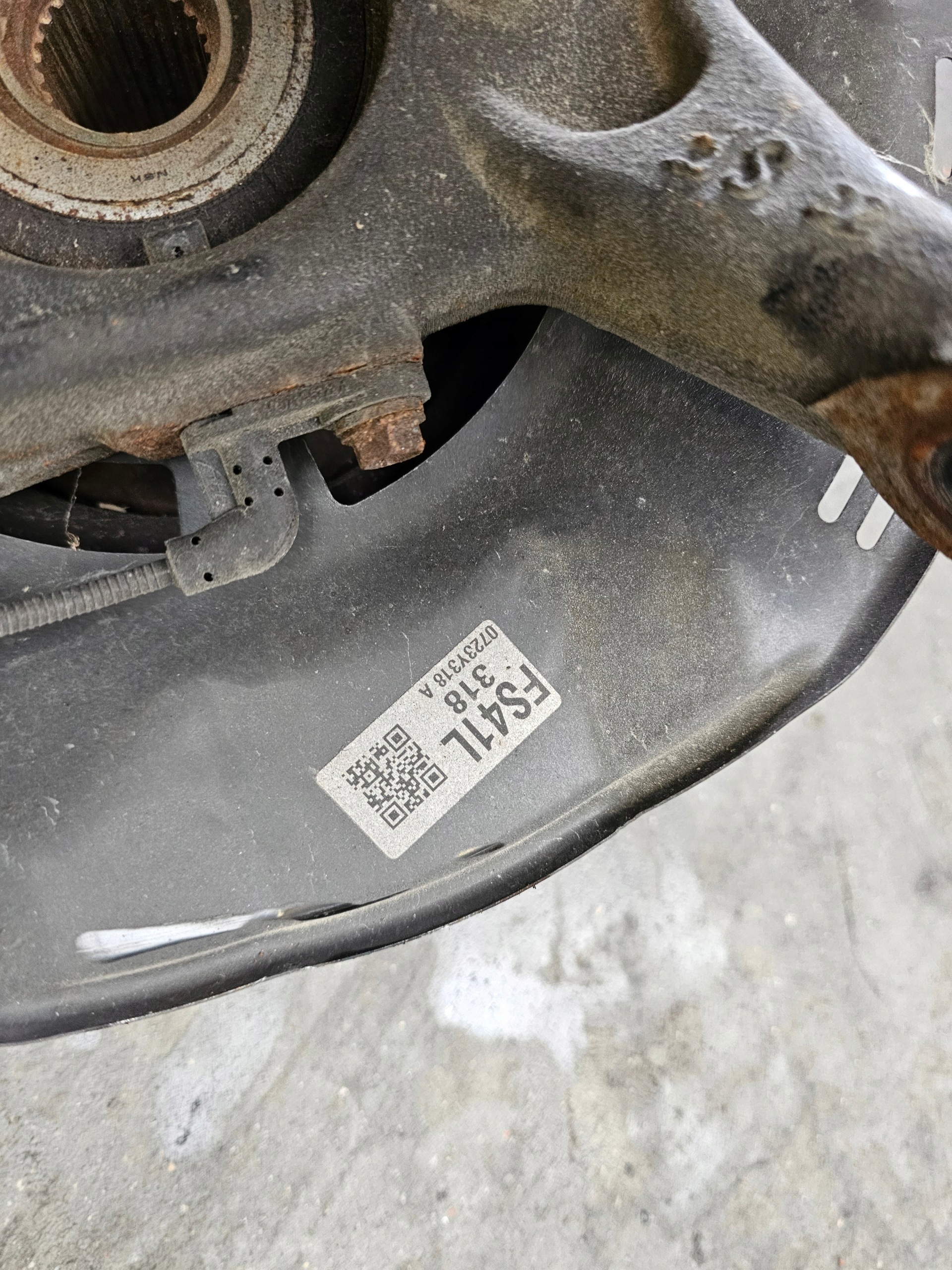 MCPERSON front left TOYOTA YARIS IV 20