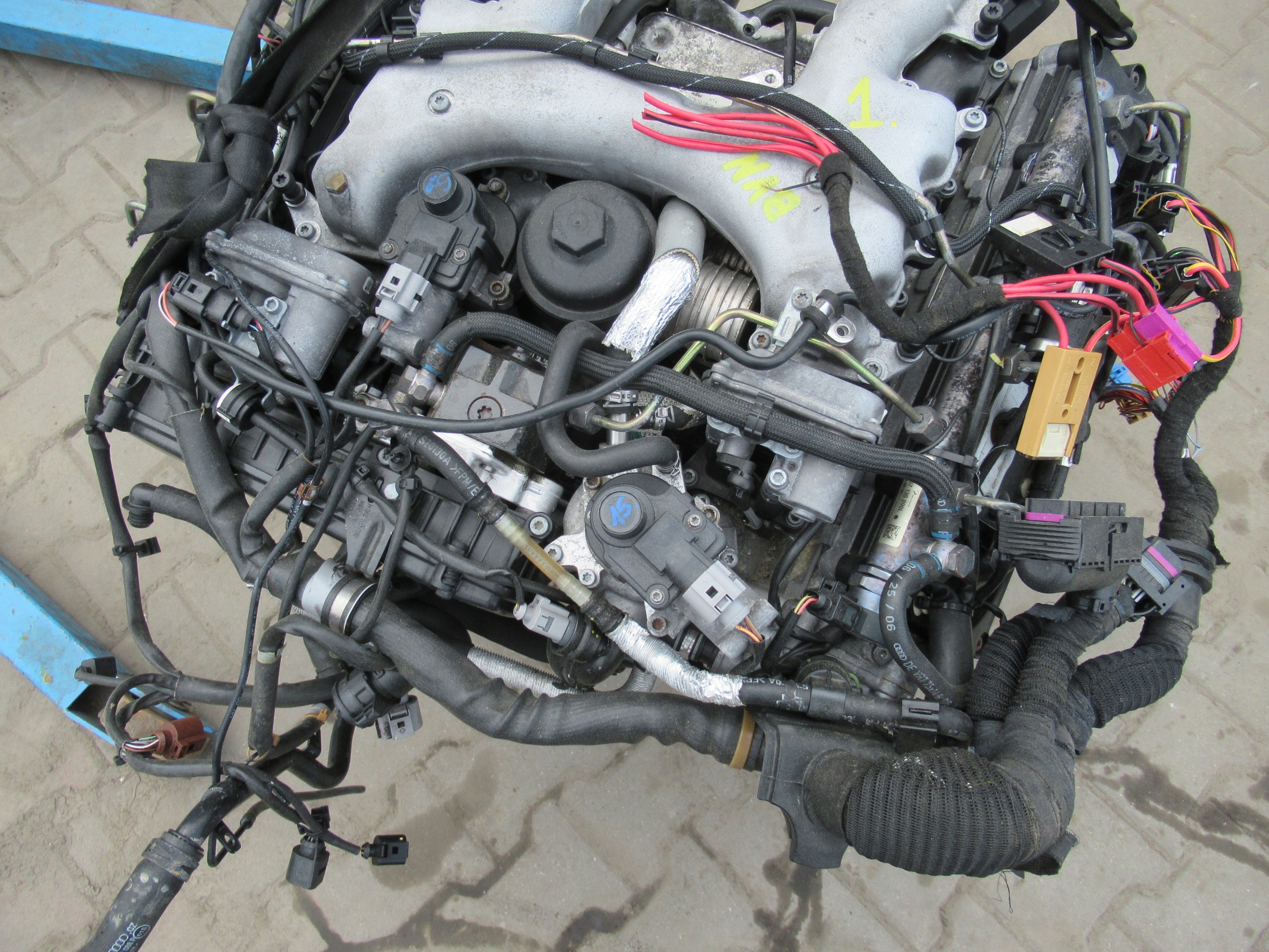 Audi A8 D3 4E engine 4.2 TDI BVN