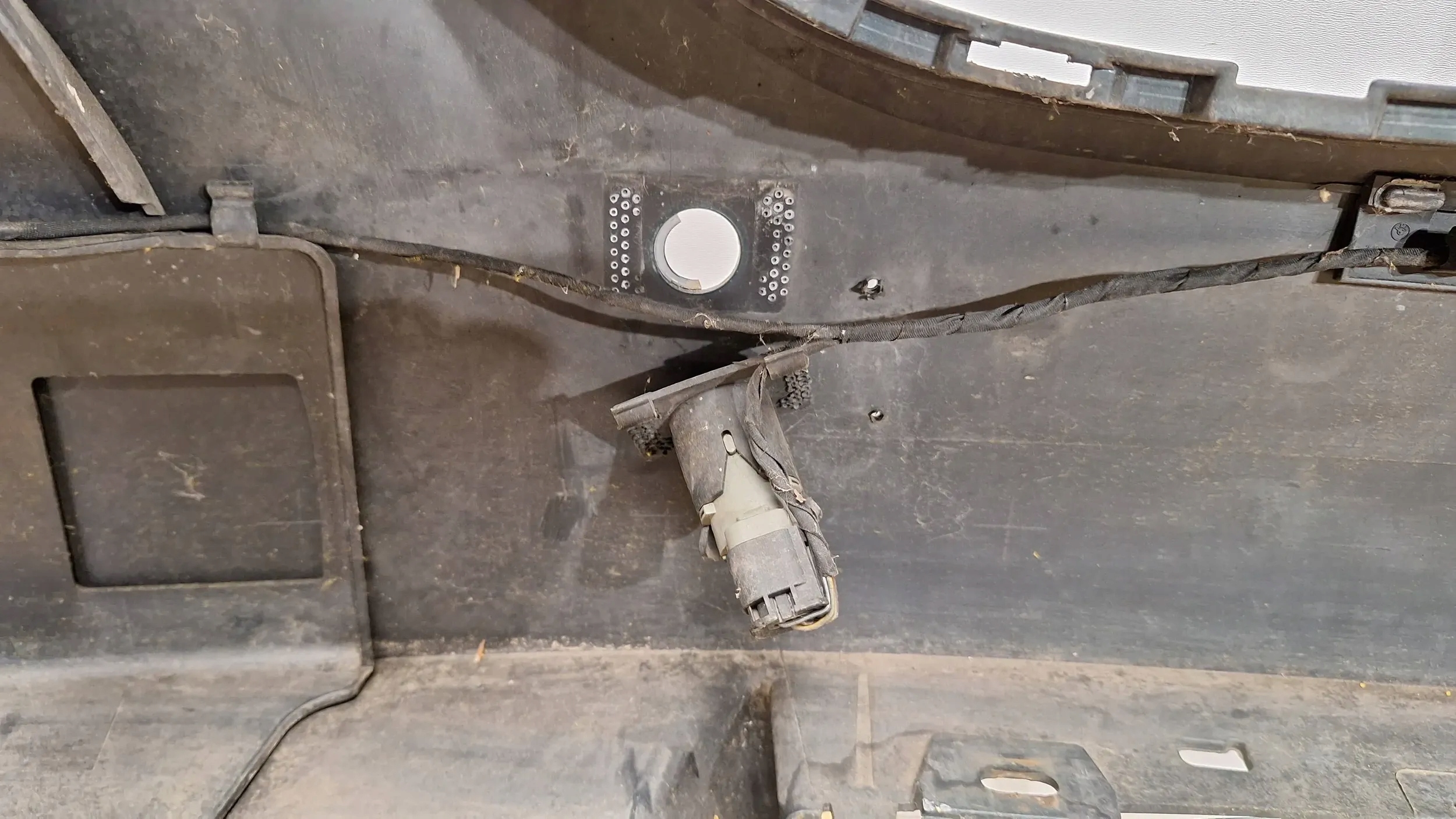 STOSSSTANGE VORNE 703369 BMW 5 E60 03