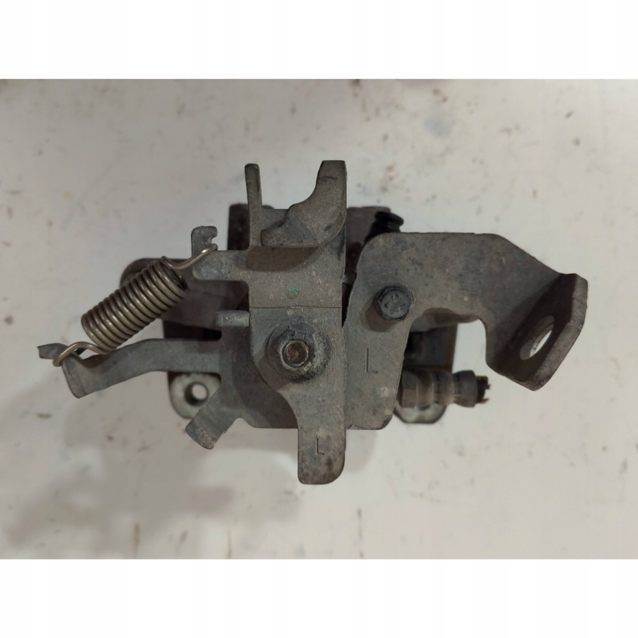 Fiat Tipo II caliper brake rear left D848391L (B261)
