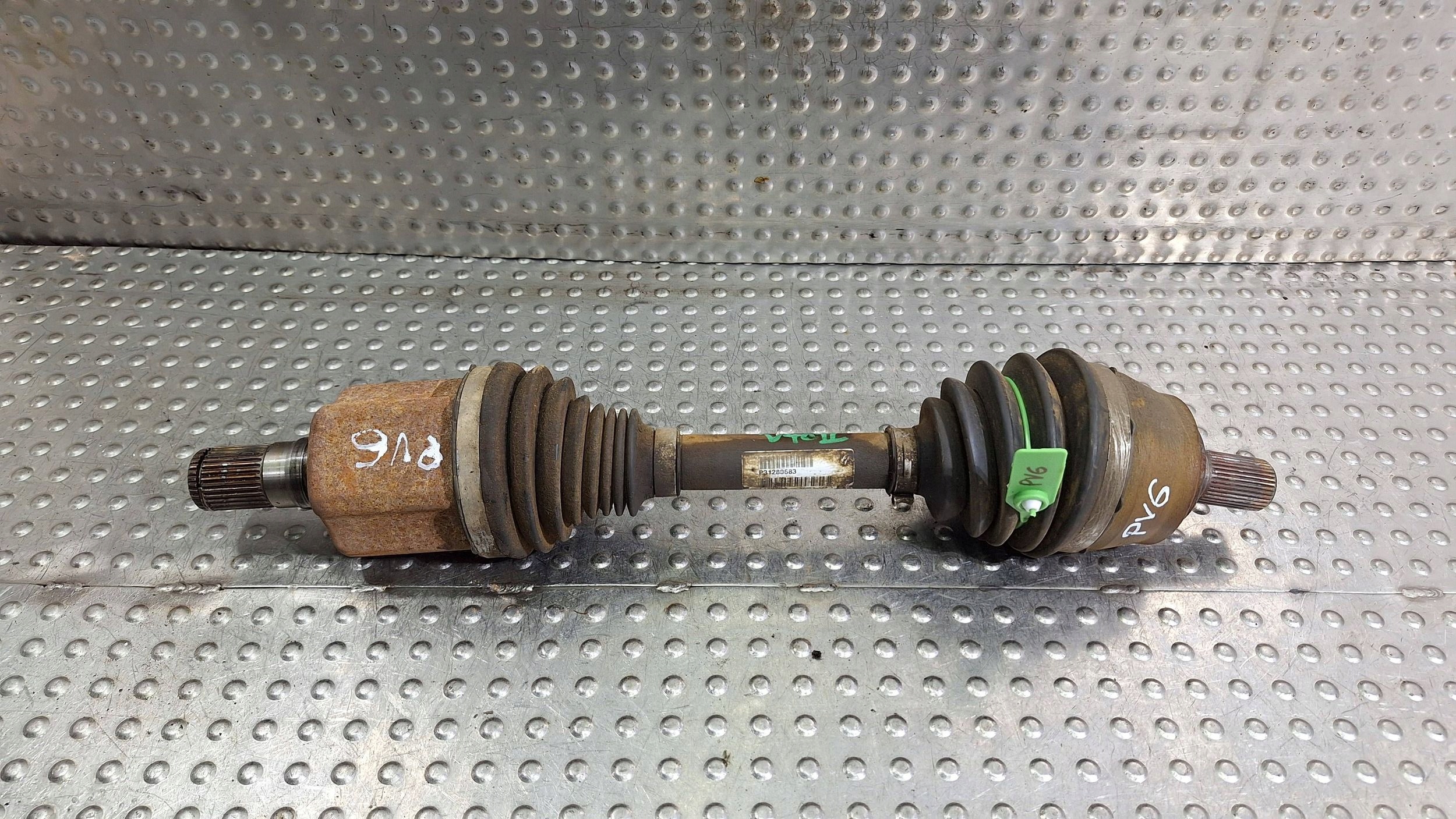 semi-axis left front AUTOMAT P31280683 VOLVO V40 II 2.0 D3