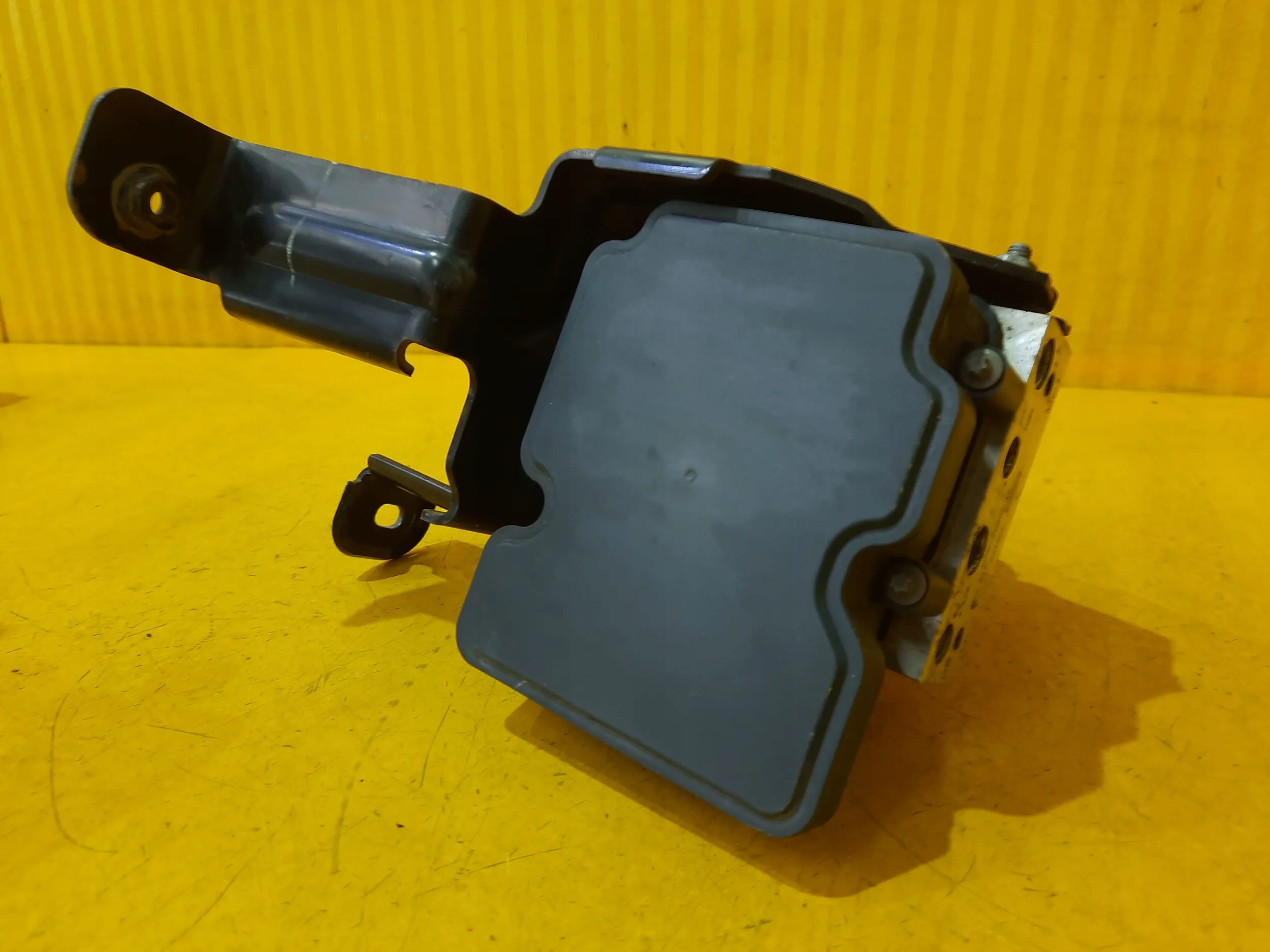 Ford OE GB3C 2C405 ac насос abs