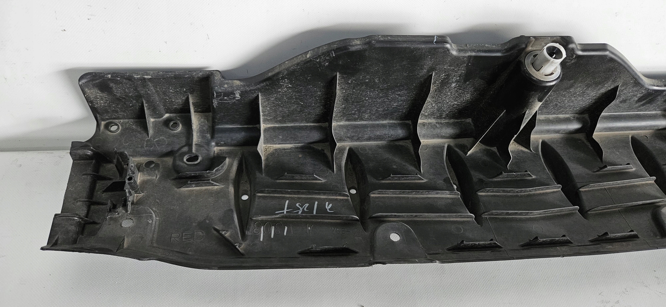 cover below bumper rear part LEXUS UX 19- 66259-76010