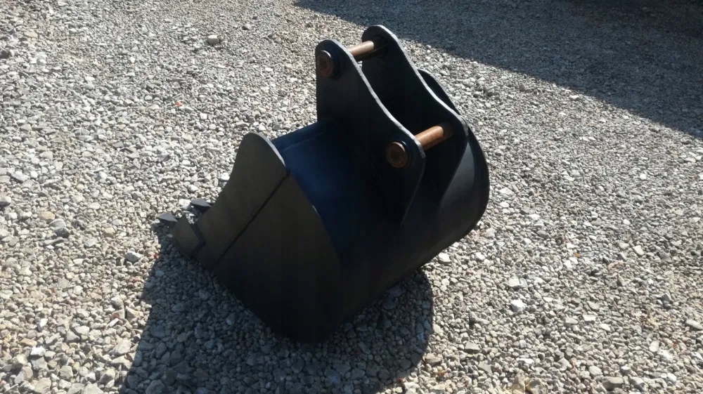 Łyżka do koparko-ładowarki VOLVO BL71 70 cm Typ maszyny Koparka Koparko-ładowarka