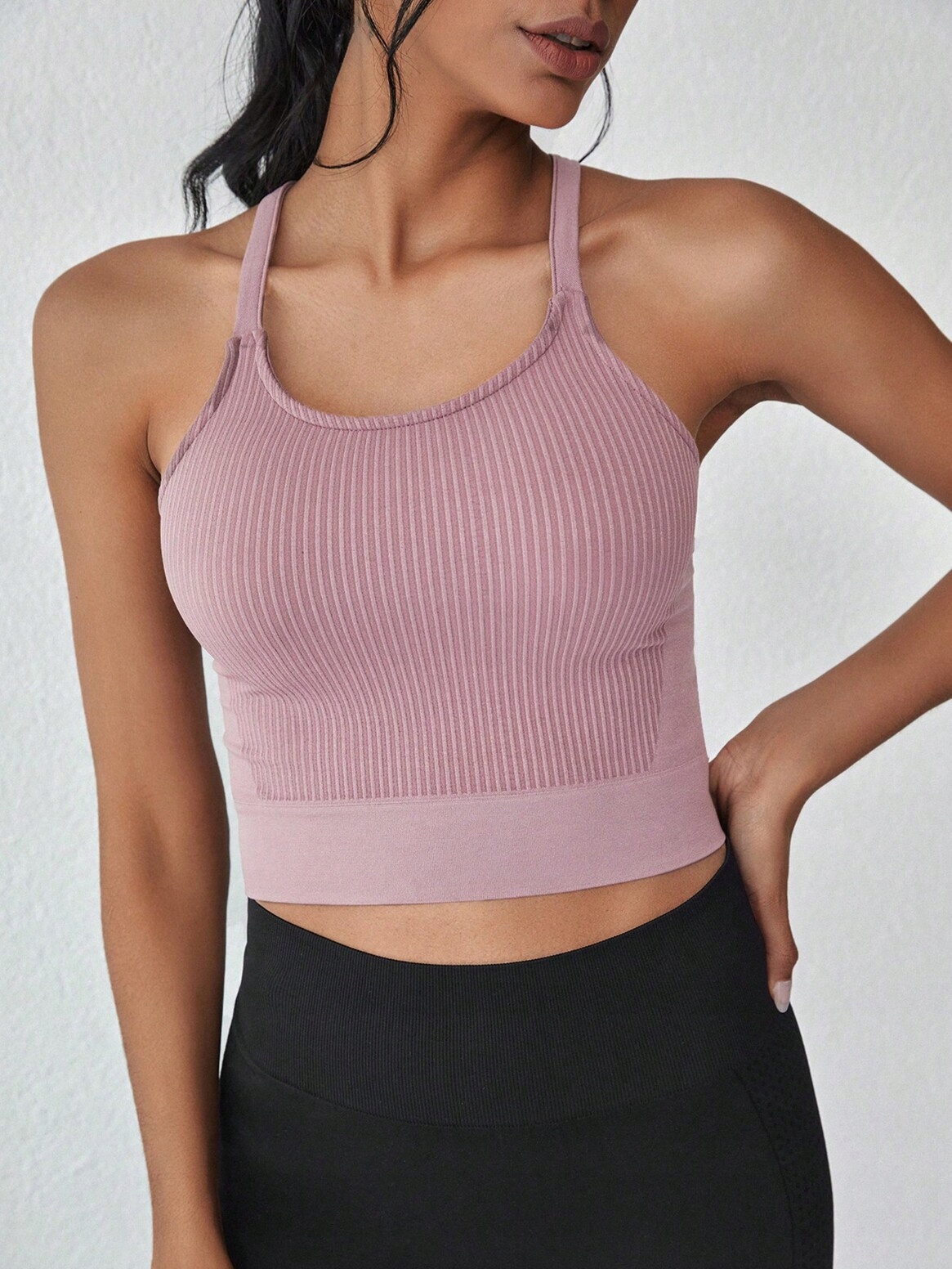 Top Crop Sportowy Prążkowany Ze Skrzyżowanymi Ramiączkami Shein Petite M