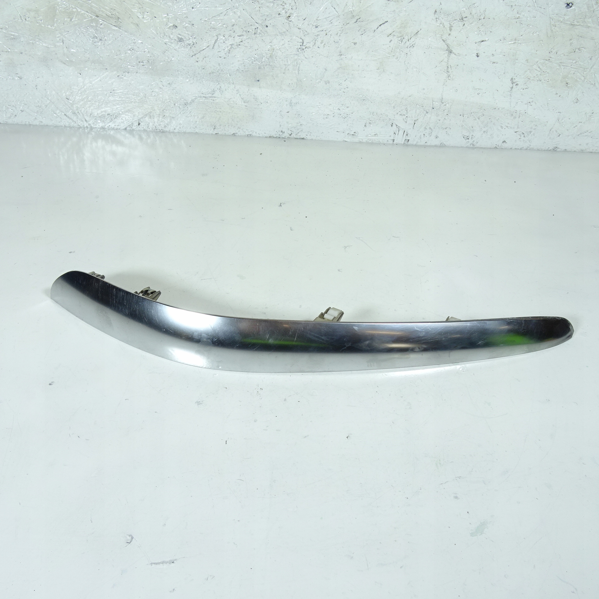 SUZUKI SX4 moulding consoles right 73851-80J1