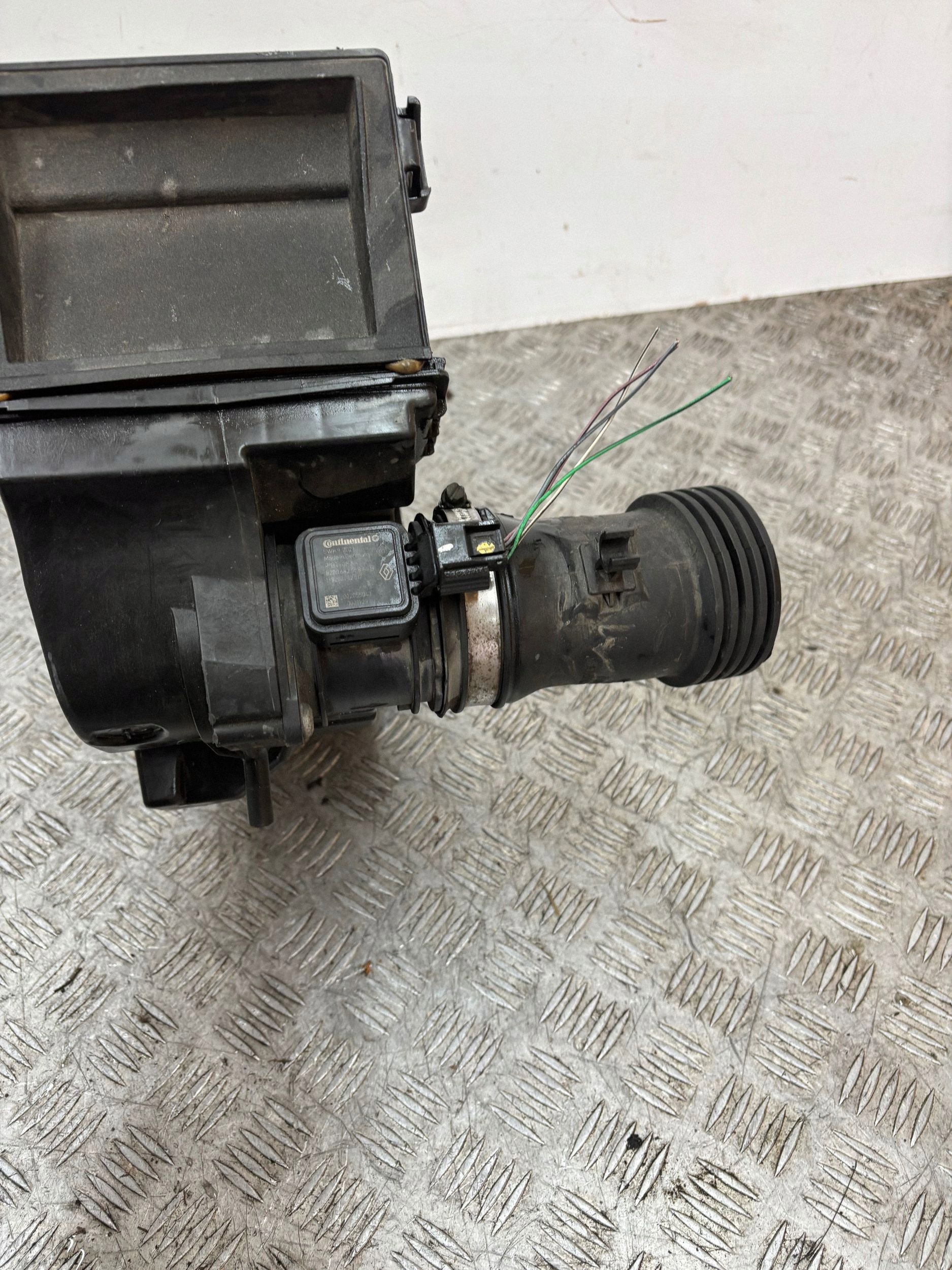 Gehäuse filter luft DACIA LODGY 1.5 DCI 8201173592