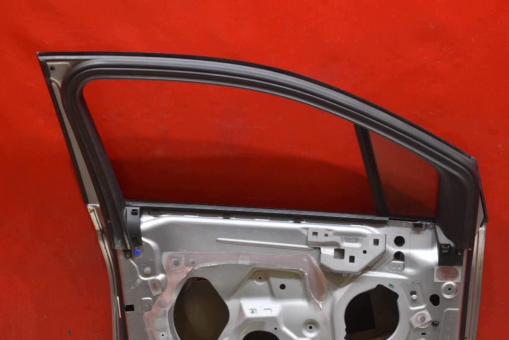 door left front front Z10K OPEL CROSSLAND LIFT 20-24