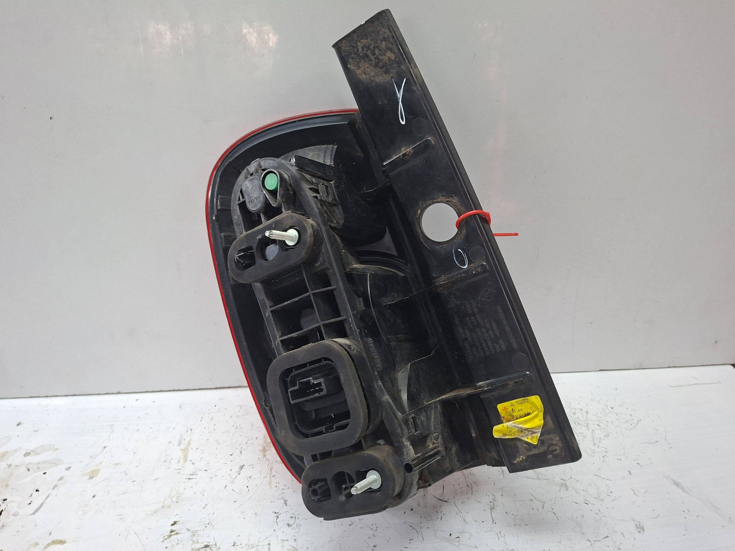 light rear right 265500033R DACIA DUSTER and 2010