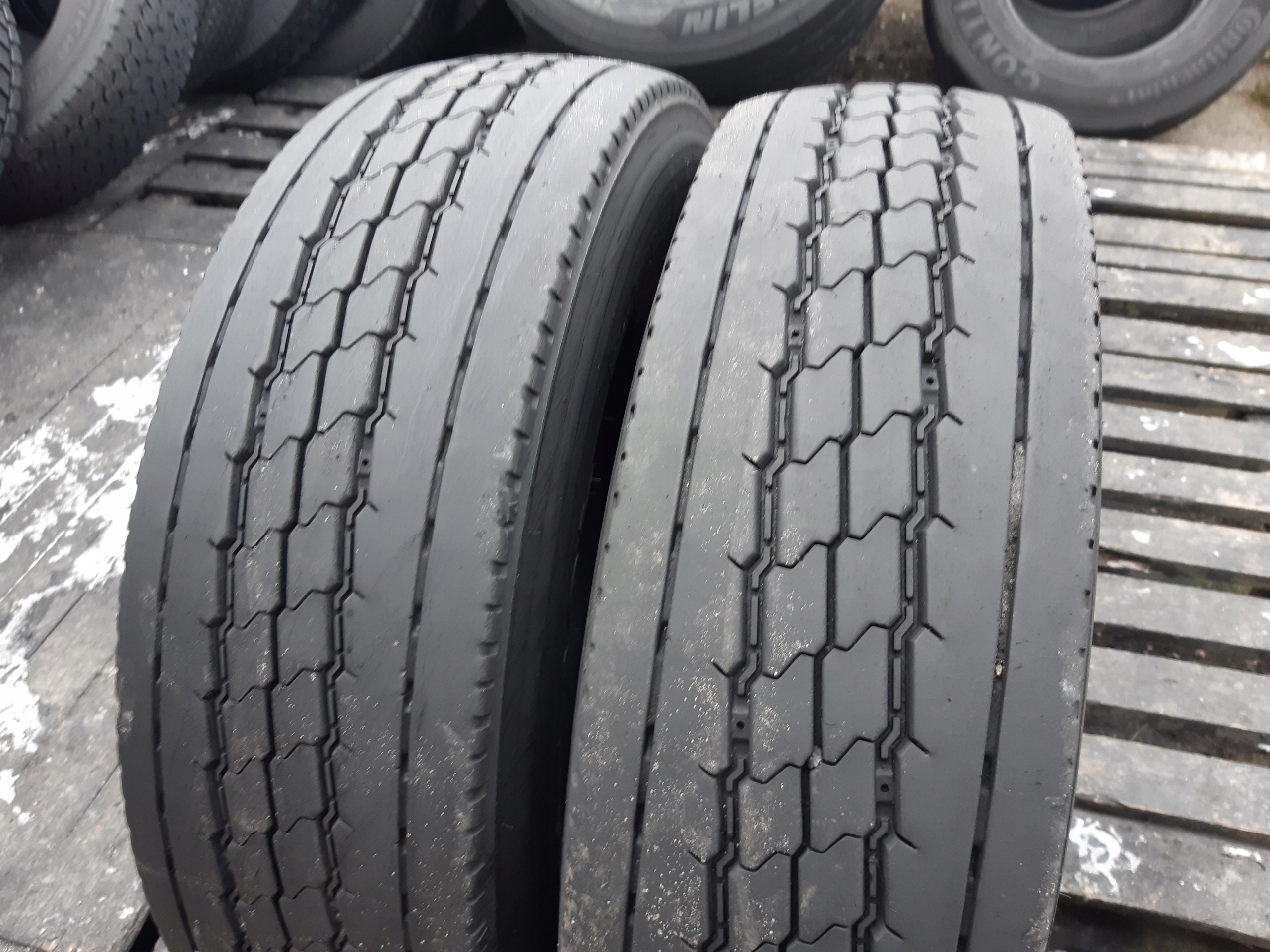 215/75R17.5 Fulda Regiocontrol przód Szerokość opony 215 mm