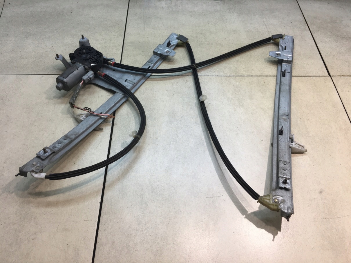window regulator right front XSARA PICASSO 0130821900