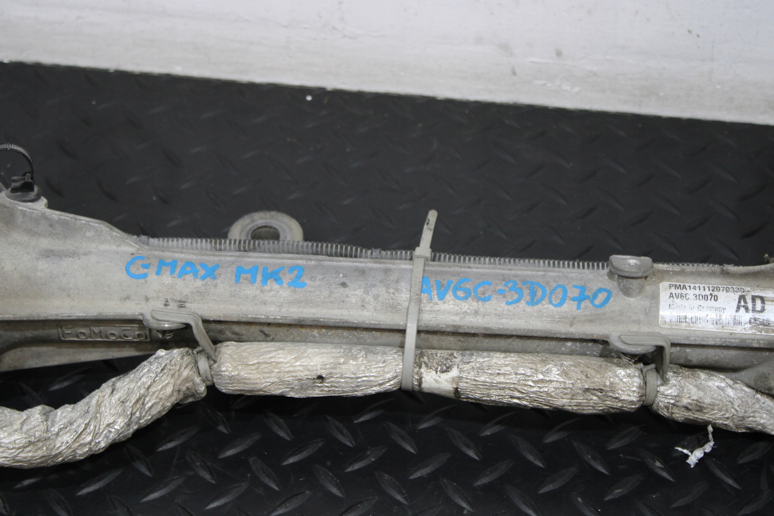 drag rod servo steering control FORD C-MAX MK2 AV6C-3D070-AD