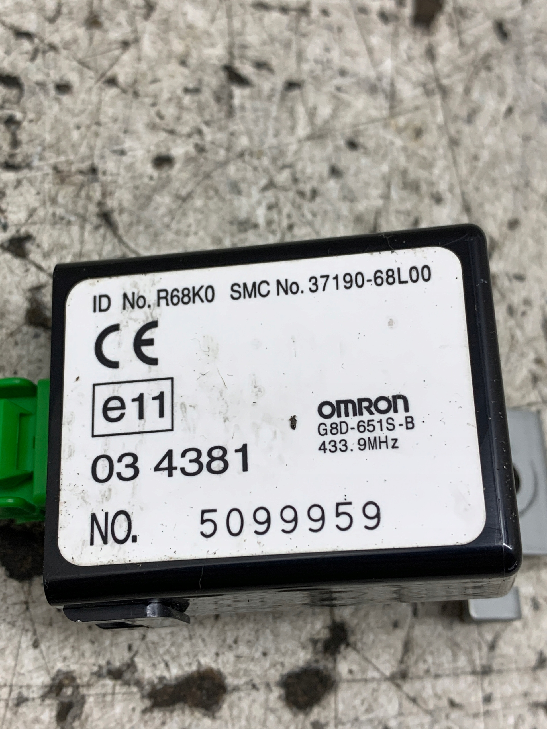 module control unit ASSY 37190-68L00 SUZUKI SWIFT MK7 (2010-2013) 1.3 DDIS