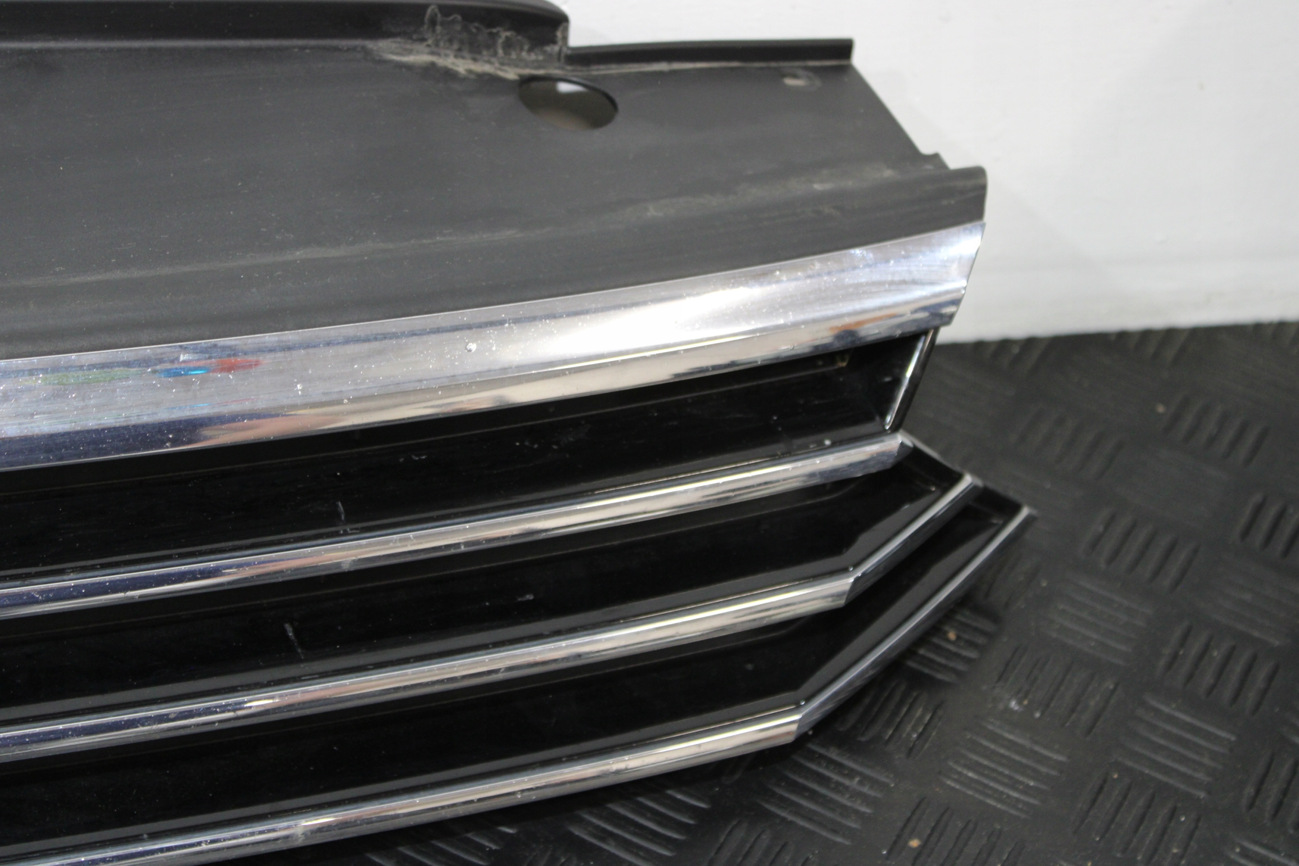 Grille 3G0853653 VW PASSAT B8 3G0 3G9