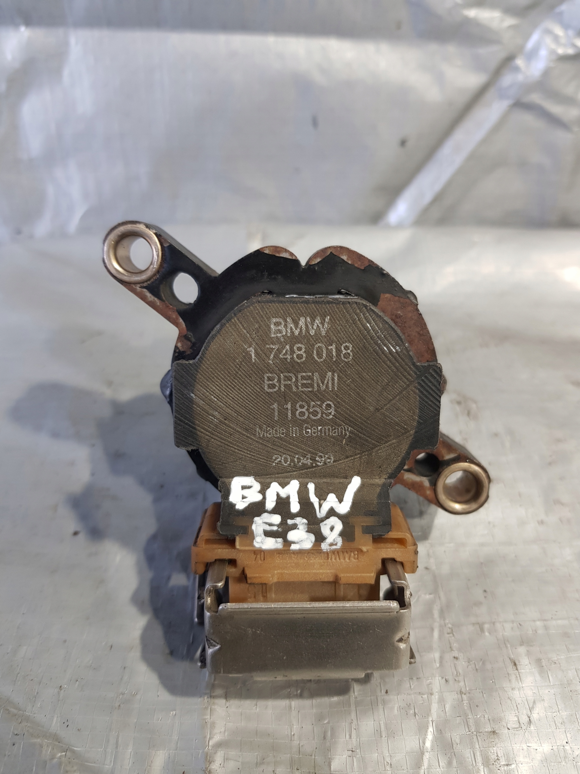 BMW E38 Bobine d’allumage 1748018