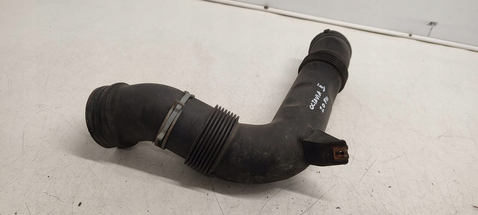 hose wiring air Skoda Octavia II 2,0 FSI