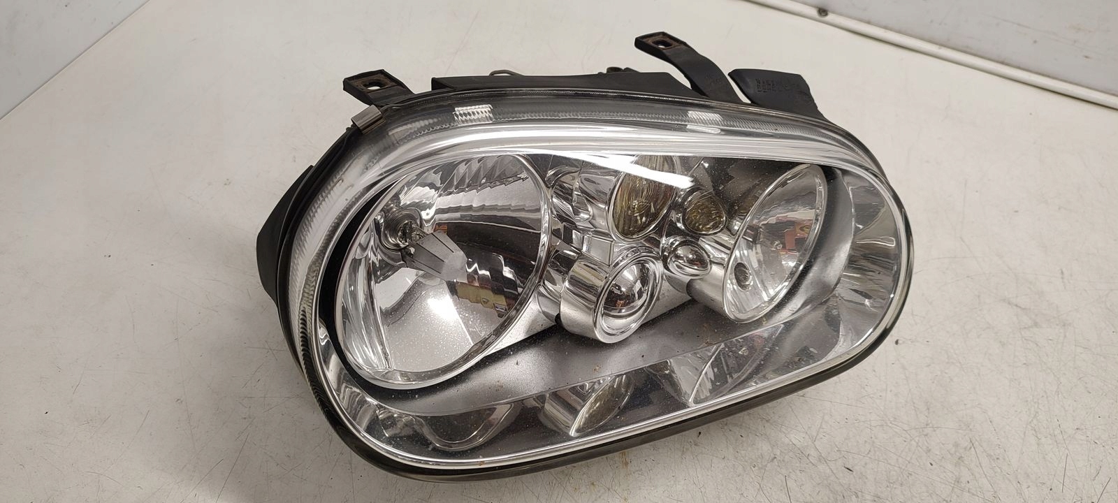 light front front right VW Golf IV 1,6 FSI
