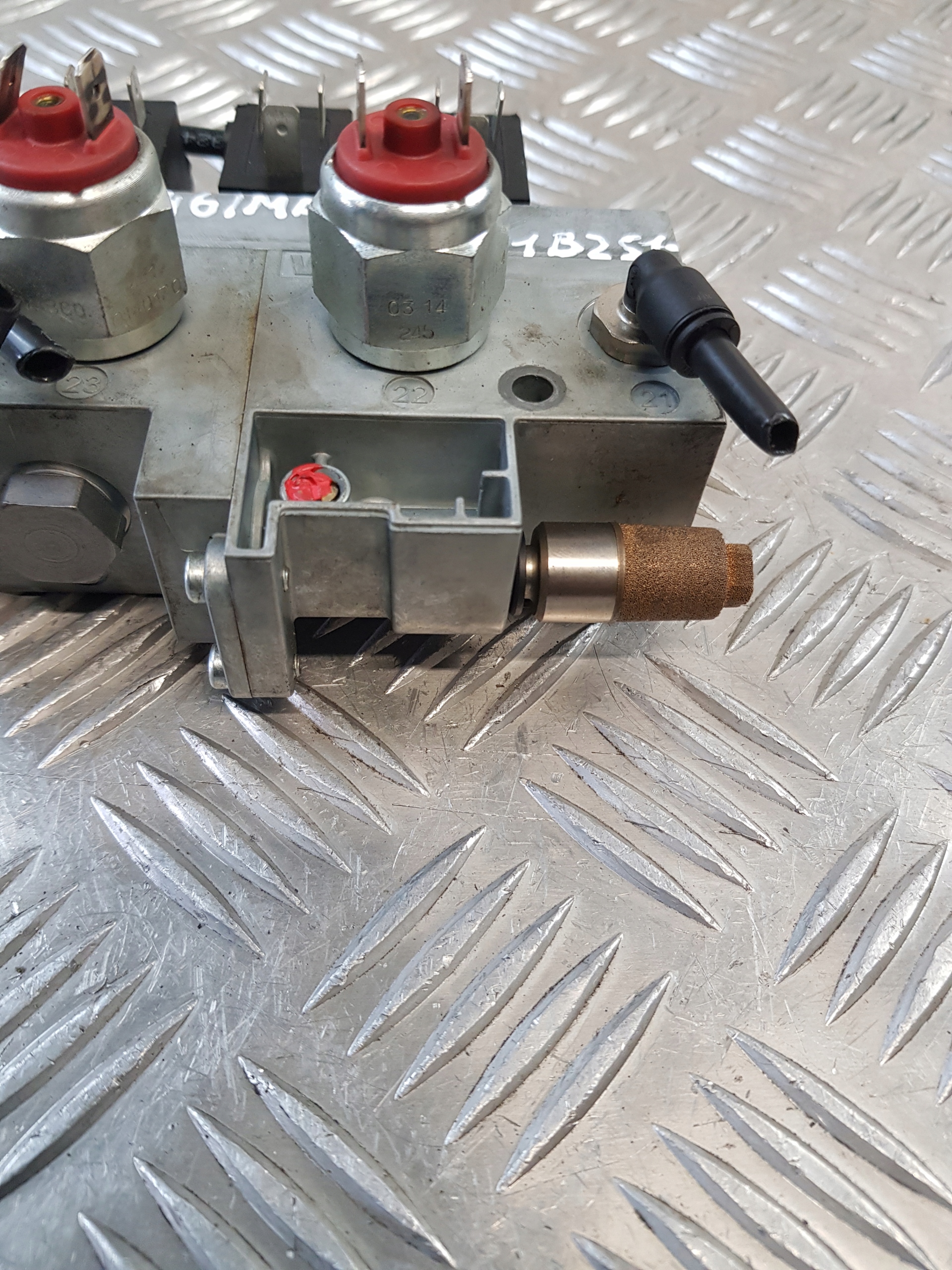Sensor MAGNETYCZNY OTWIERANIA Tür WABCO 4726000220