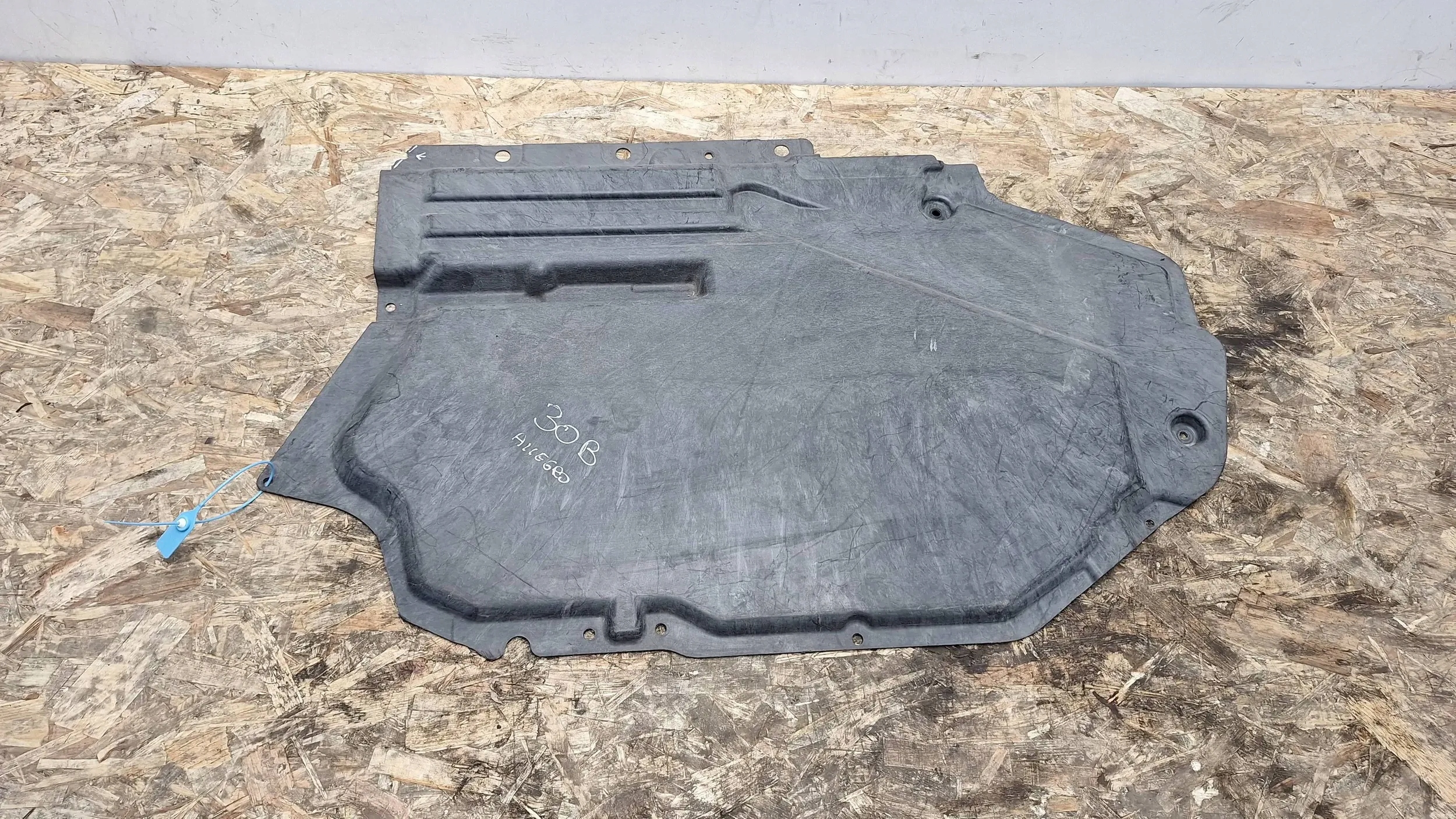 cover chassis left 7158405 BMW X5 E70 X6 E71
