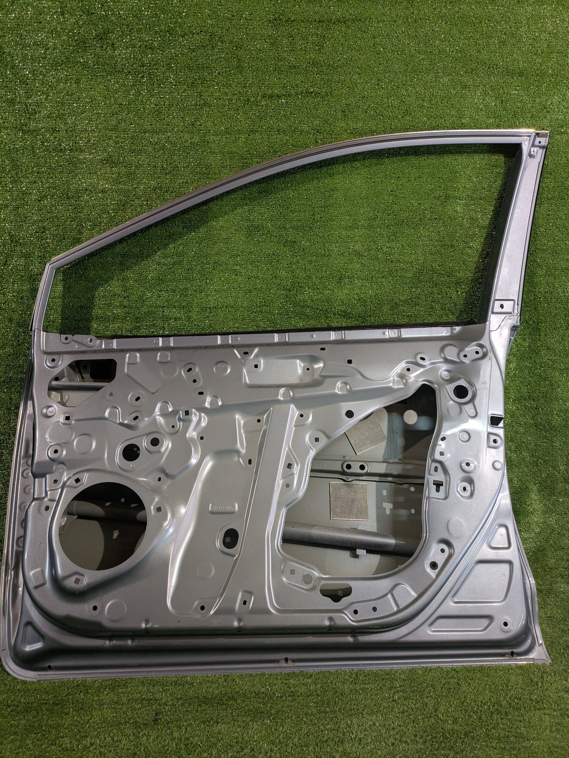 door front right right front TOYOTA COROLLA E21 NR.4222