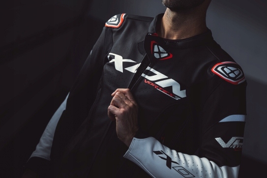 IXON SKÓRZANA KURTKA MOTOCYKLOWA VORTEX 3 WHITE/BLACK XL Przeznaczenie sport