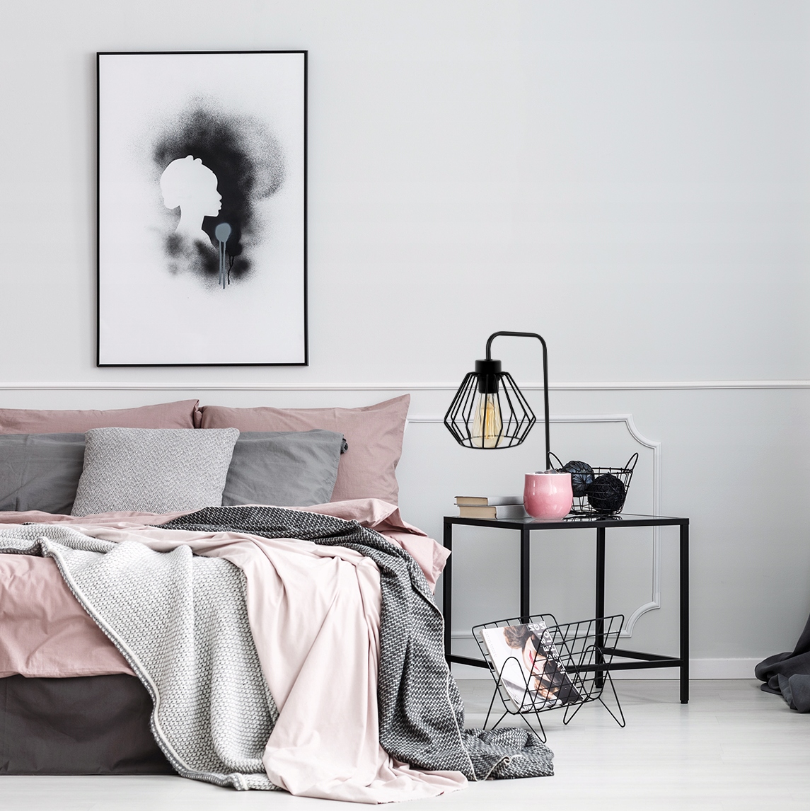 LAMPKA STOJĄCA NOCNA BIURKOWA DRUCIAK CZARNA LED Marka Light Home