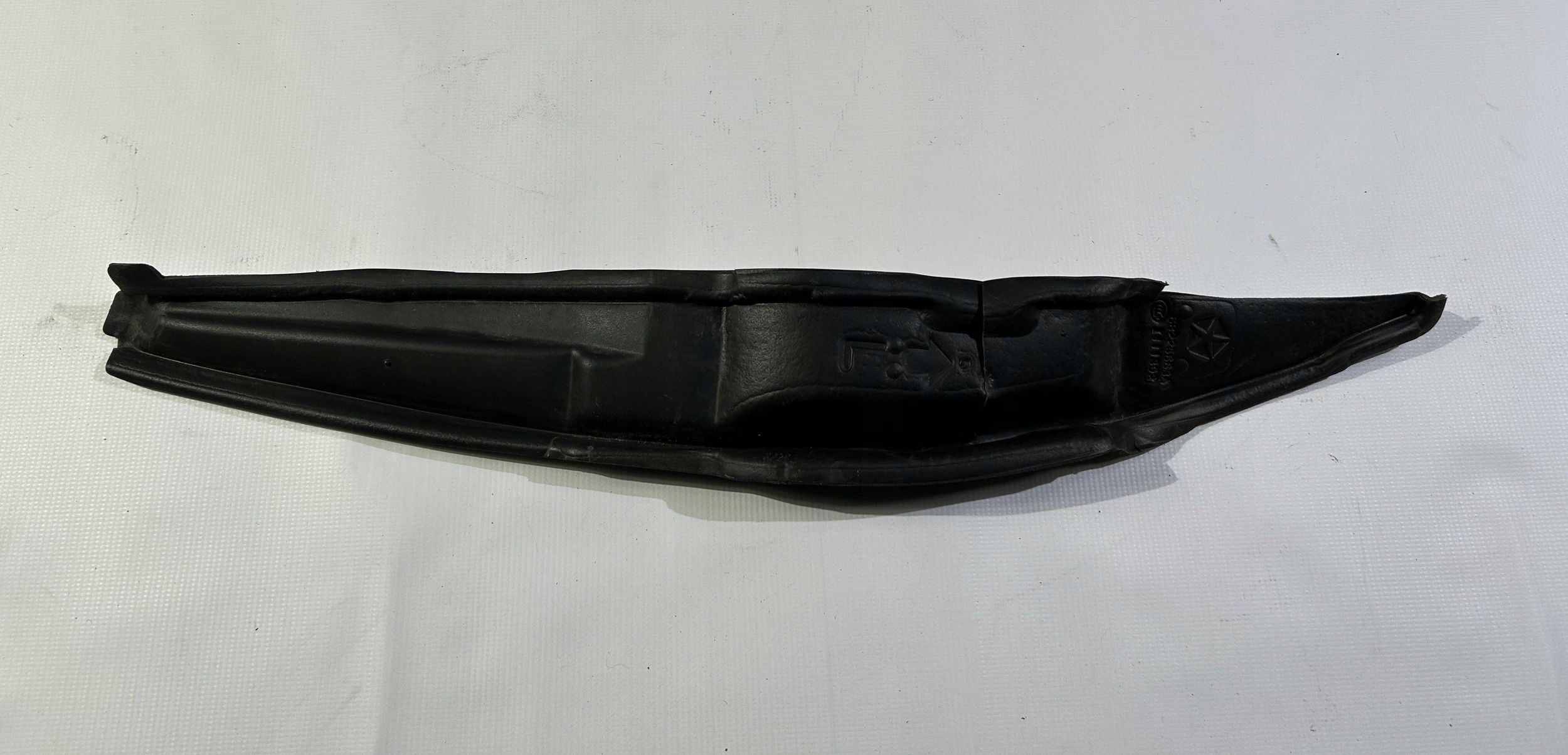 Pianka Insonorisation Aile Gauche Gauche Chrysler Pacifica 2017