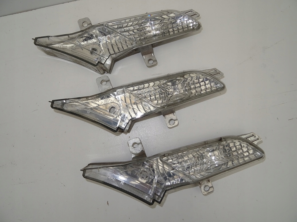 Правий покажчик повороту 7l5949102f Cayenne 7L5 Lift