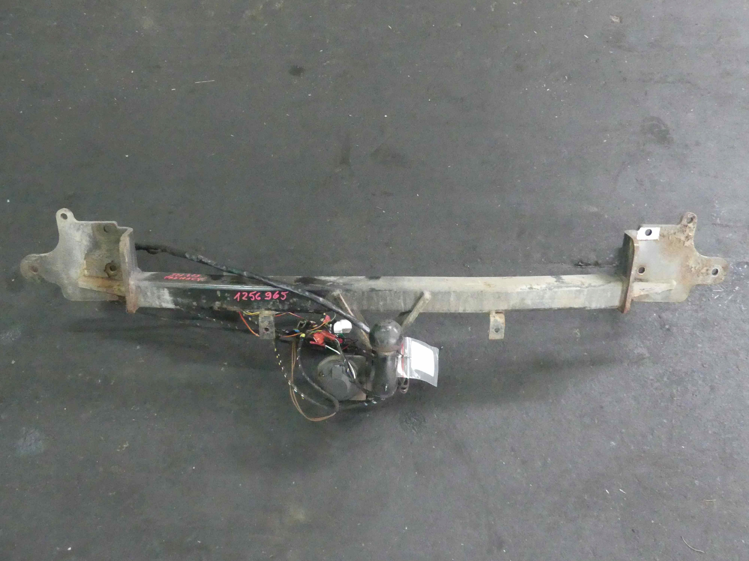 HAK HOLOWNICZY Z MODUŁEM MAZDA PREMACY