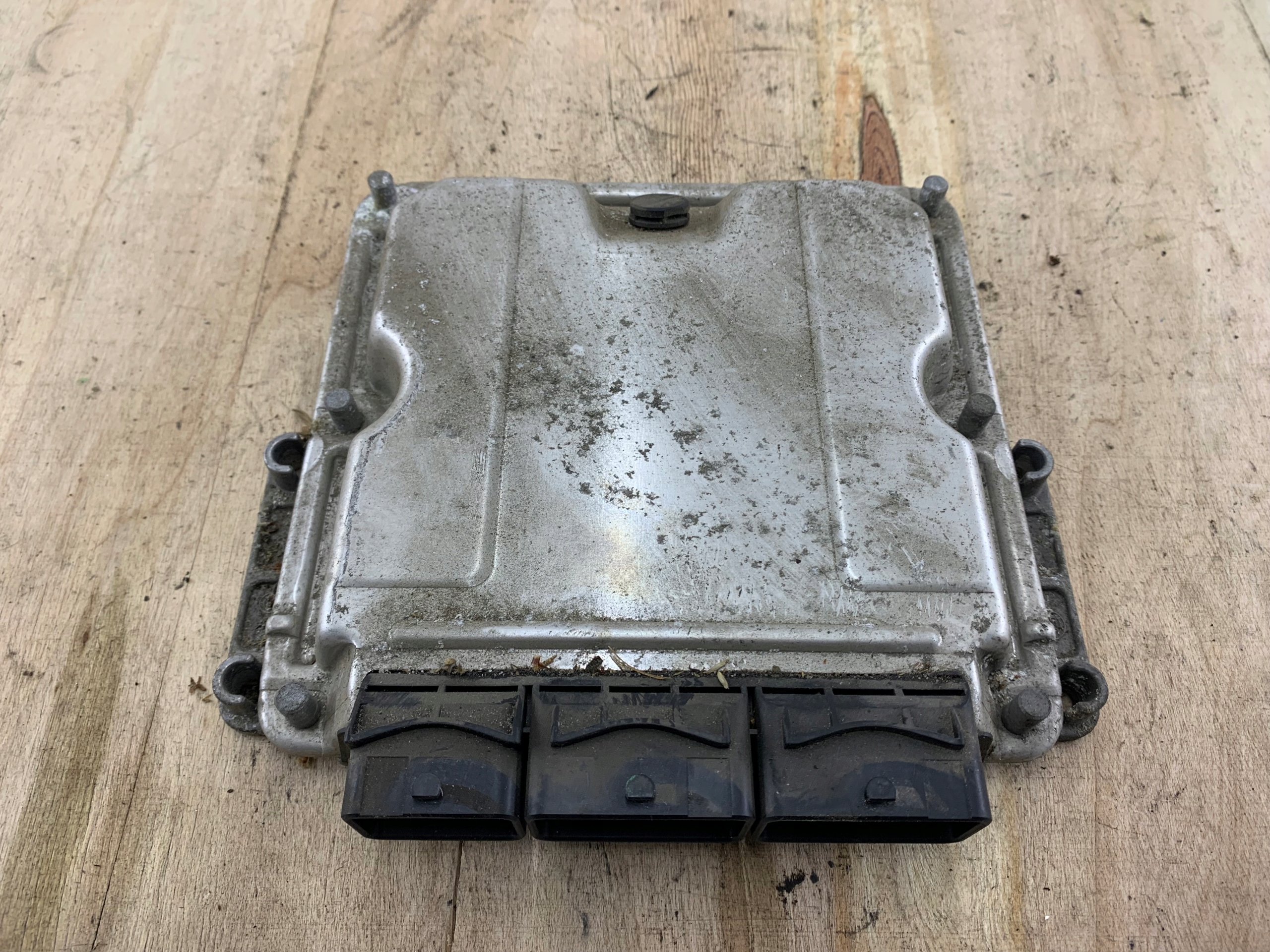 RENAULT LAGUNA II 1.9 DCI control unit of the engine 8200309316
