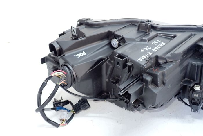 NISSAN X-TRAIL T33 FULL LED 21- reflektor left light left