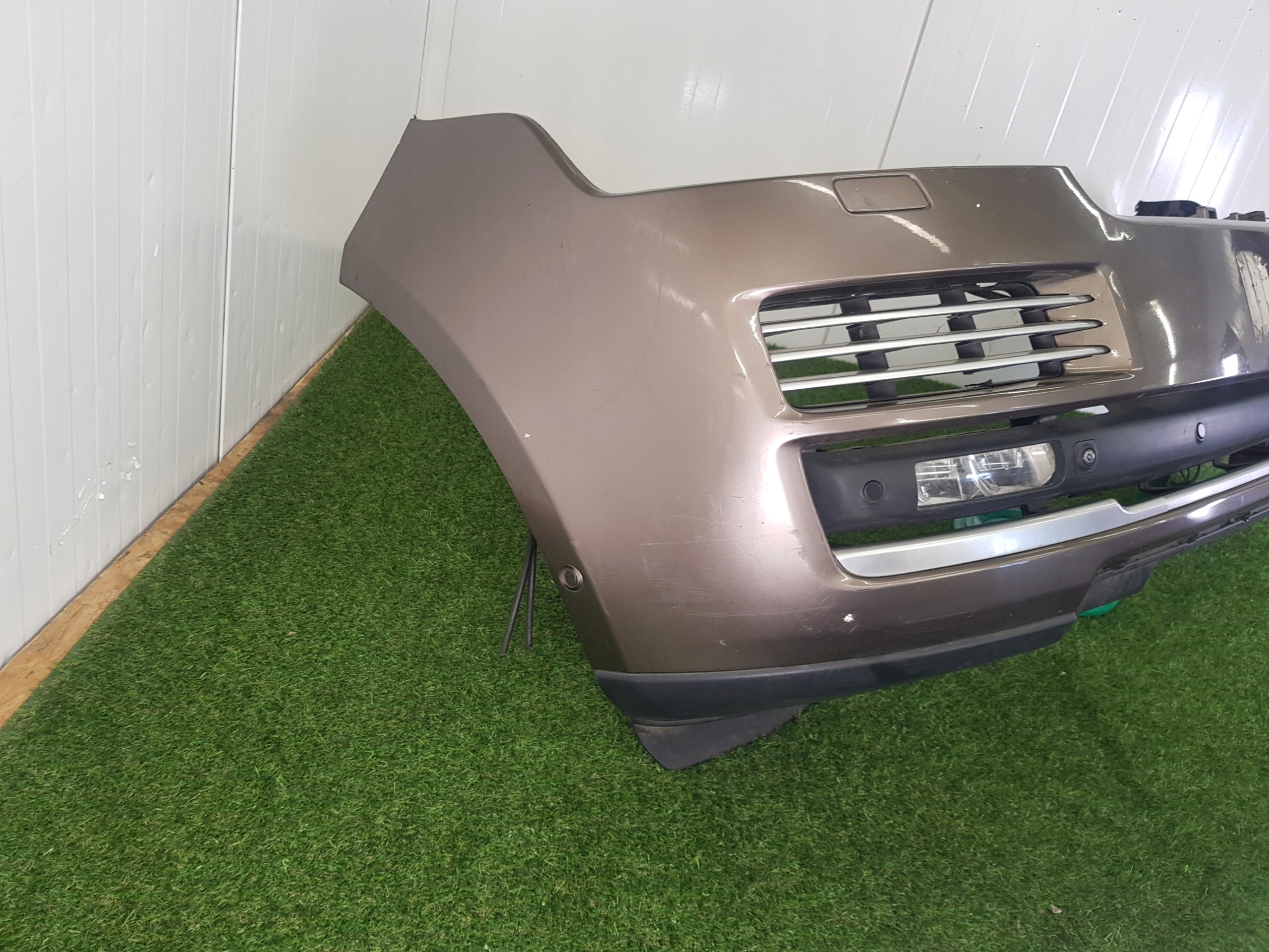 bumper front front RANGE ROVER VOGUE L405 2014 6xPDC 2xKAMERA