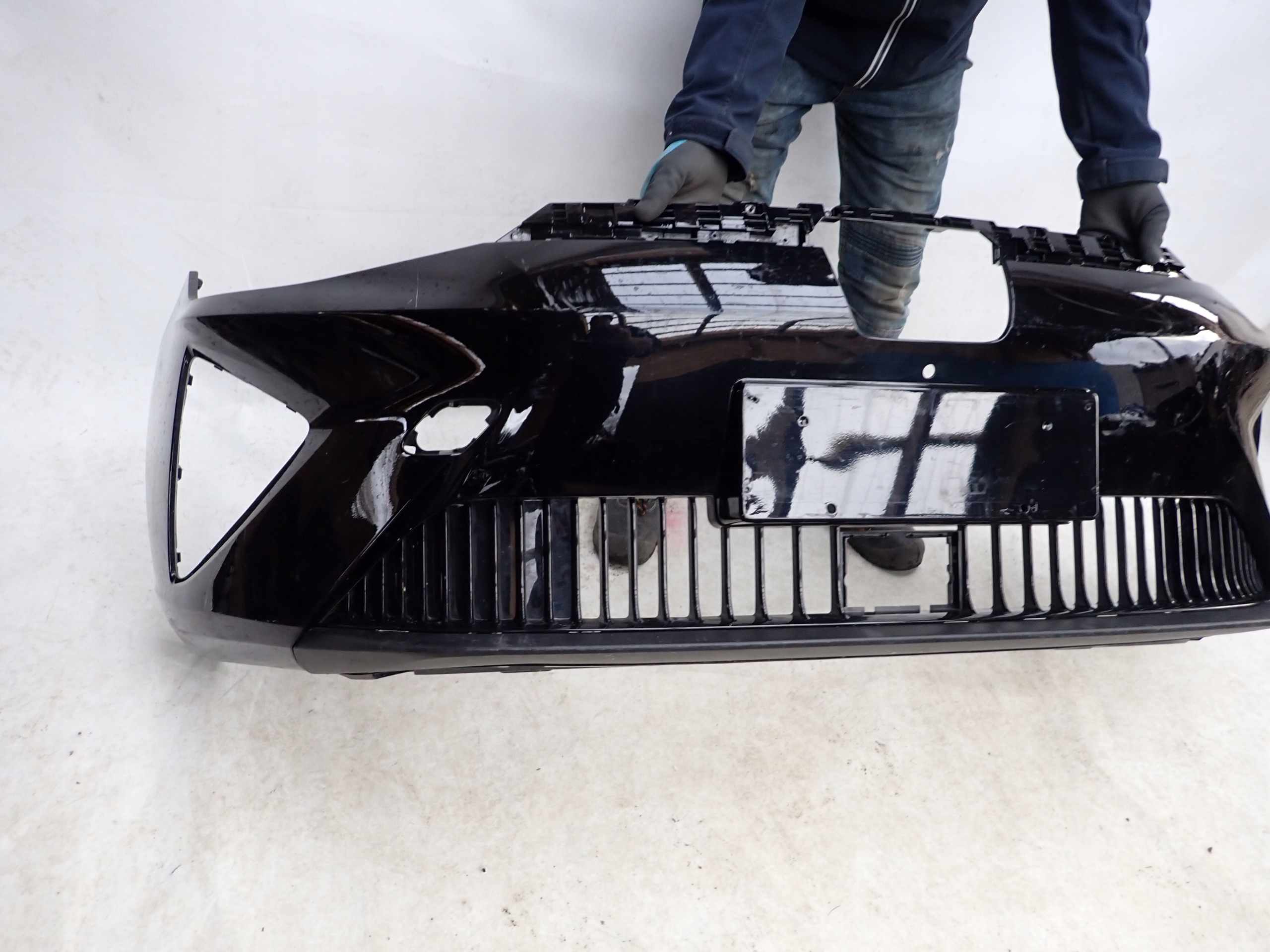 MG 5 EV 22- bumper front front