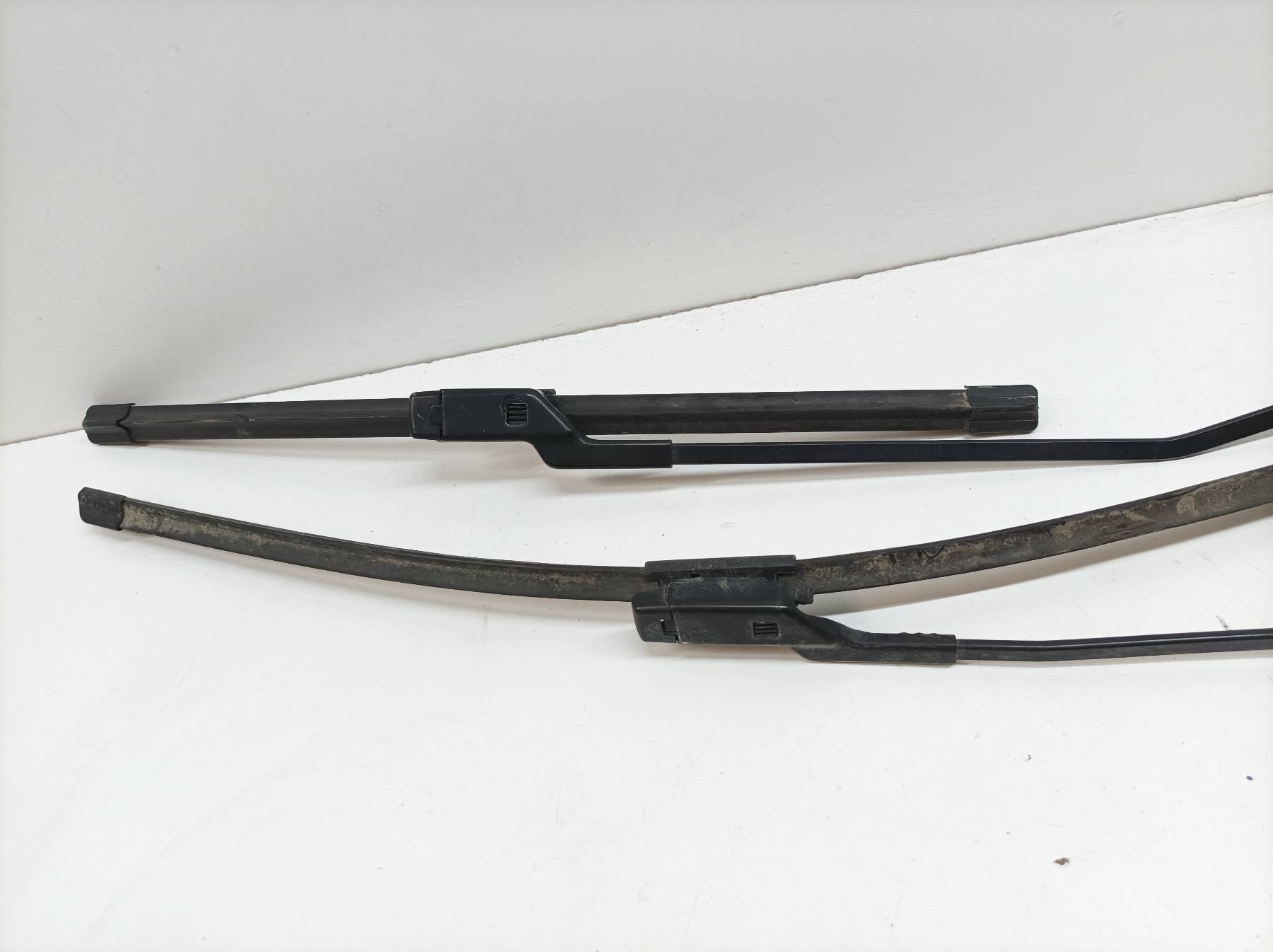 wiper arms front EUROPA LIFT VW Volkswagen Caddy III (2003- )