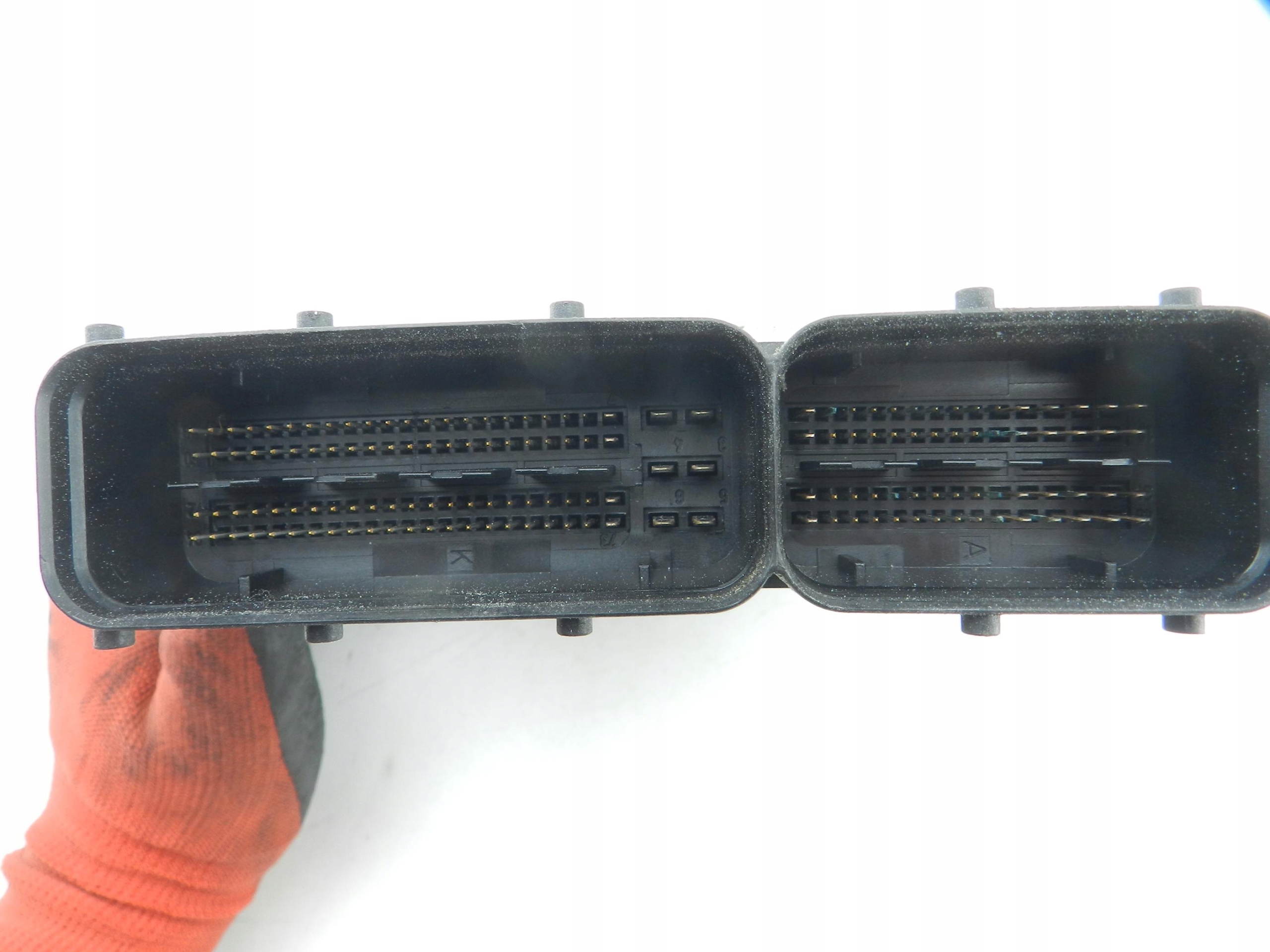 control unit of the engine VW GOLF V 2.0 TDI 03G906016AQ