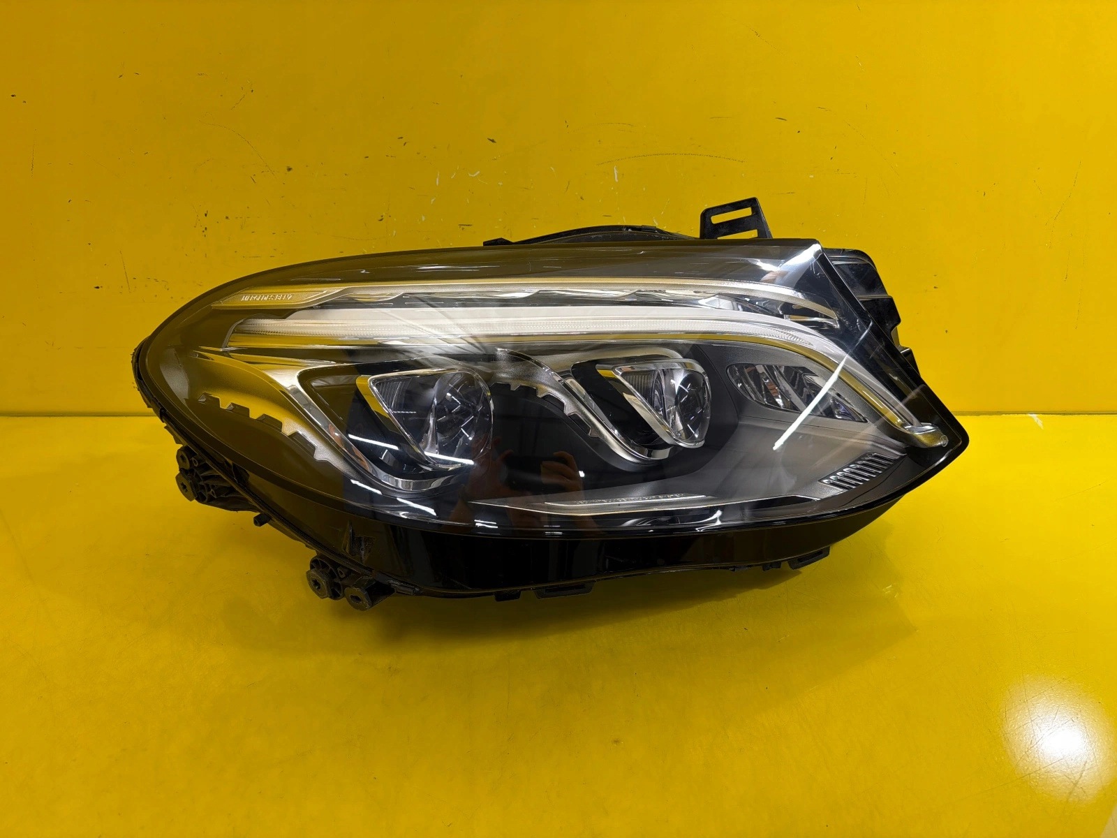 light right Mercedes GLE W166 Full Led 2015-2019 A1669062203
