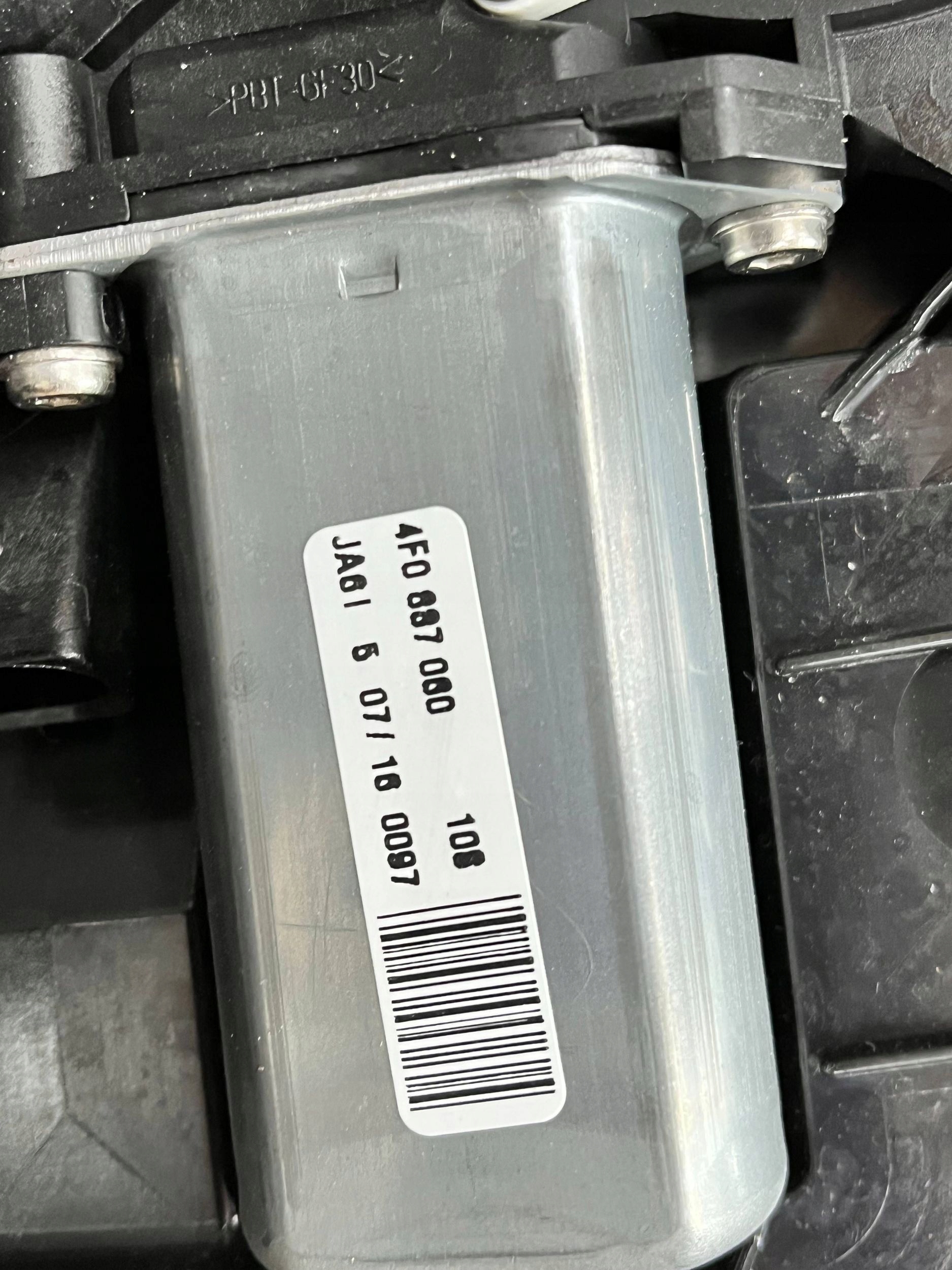 side door + mini motor DOCIAGU Audi A8 S8 D4 4H 4F0837060