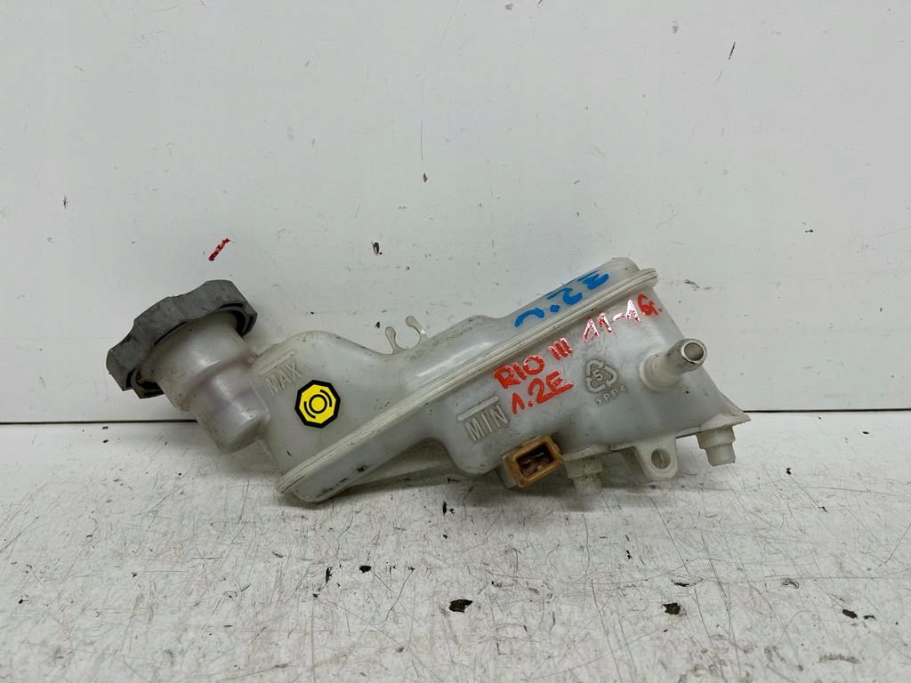 KIA RIO III ZBIORNIK PŁYNU HAMULCOWEGO 1,2 1,4 BENZ