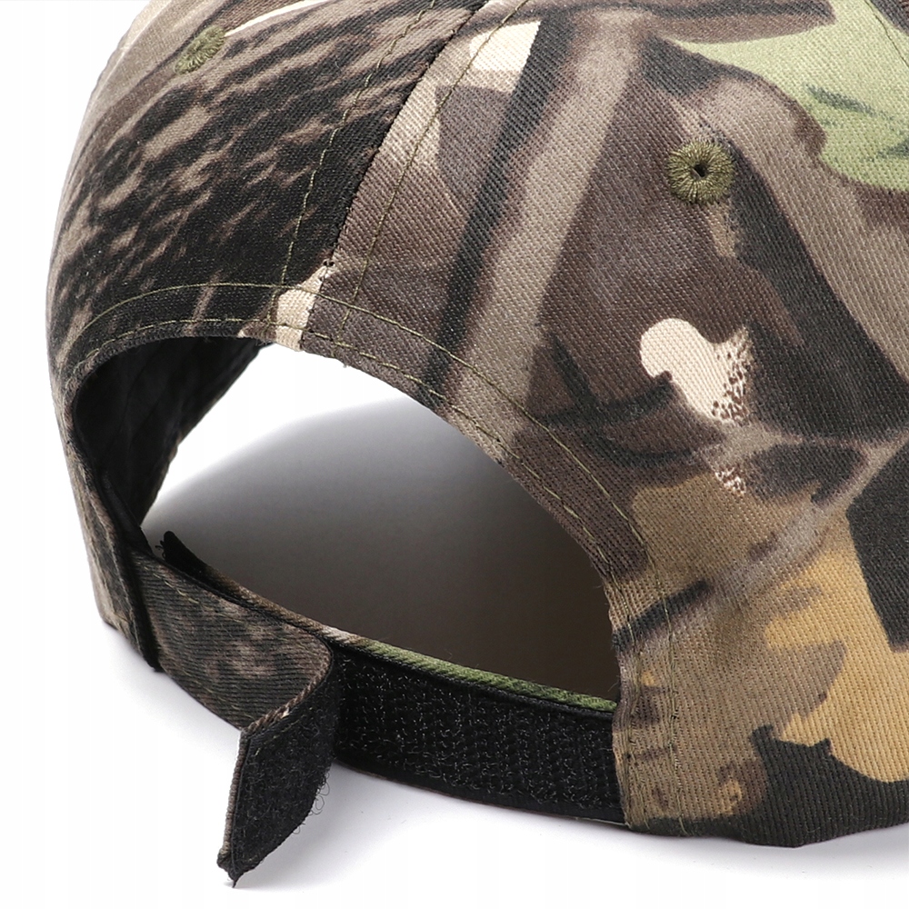 CZAPKA Z DASZKIEM MORO DIODY LED AKUMULATOR Model CDLM