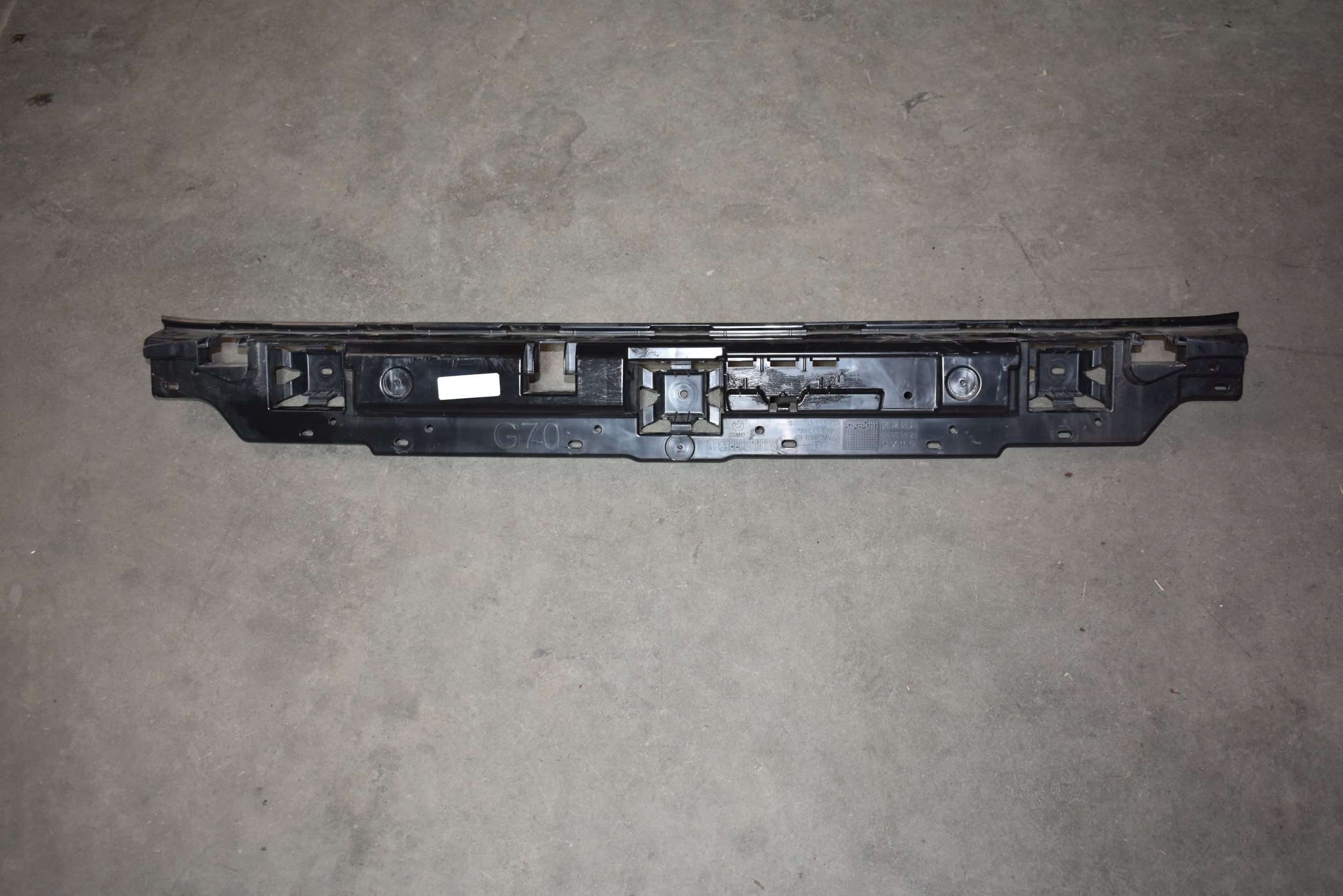 IDEALNY bumper bracket rear part rear BMW G70 1