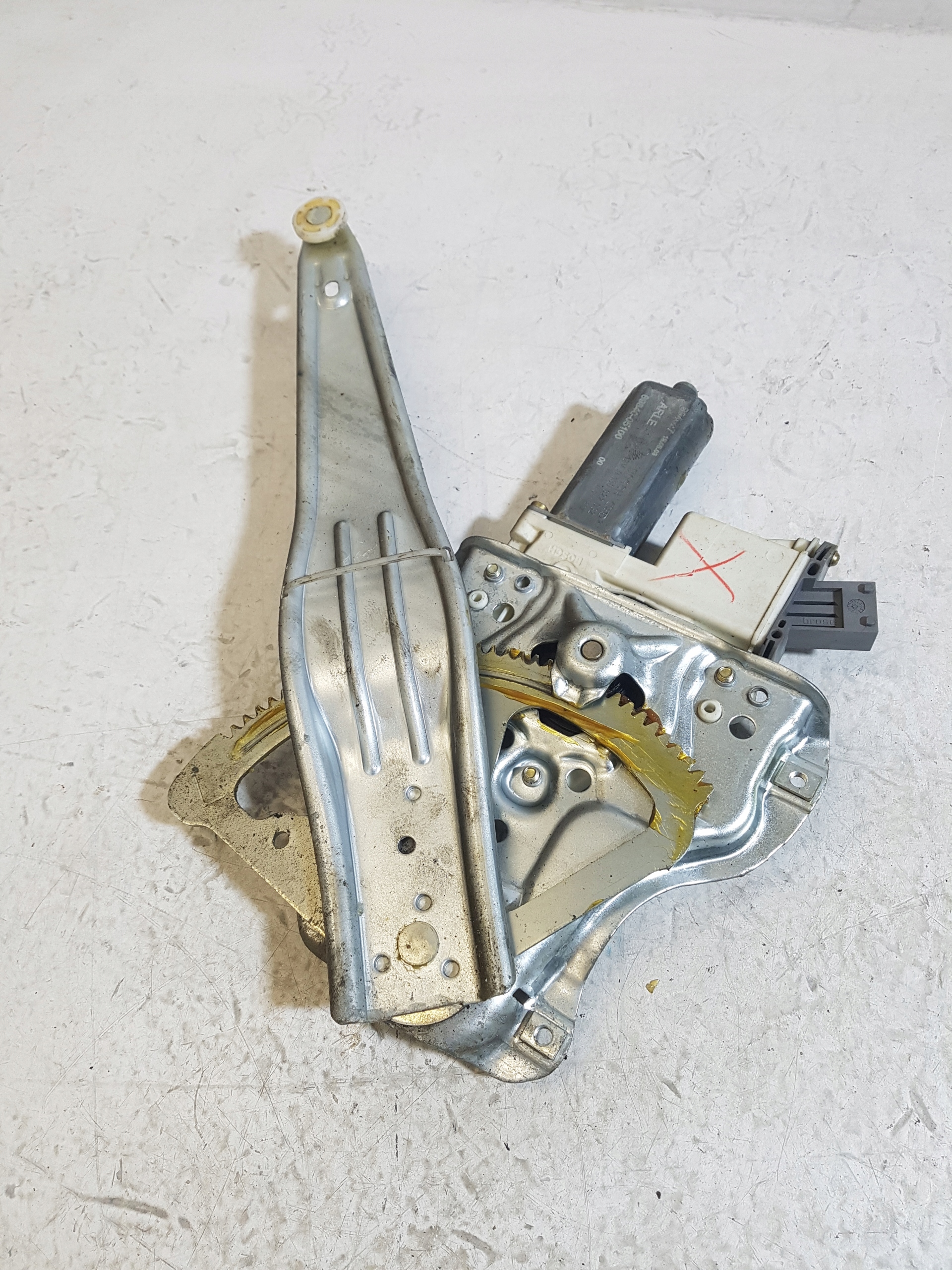 ELE mechanism windows left rear TOYOTA AVENSIS T25