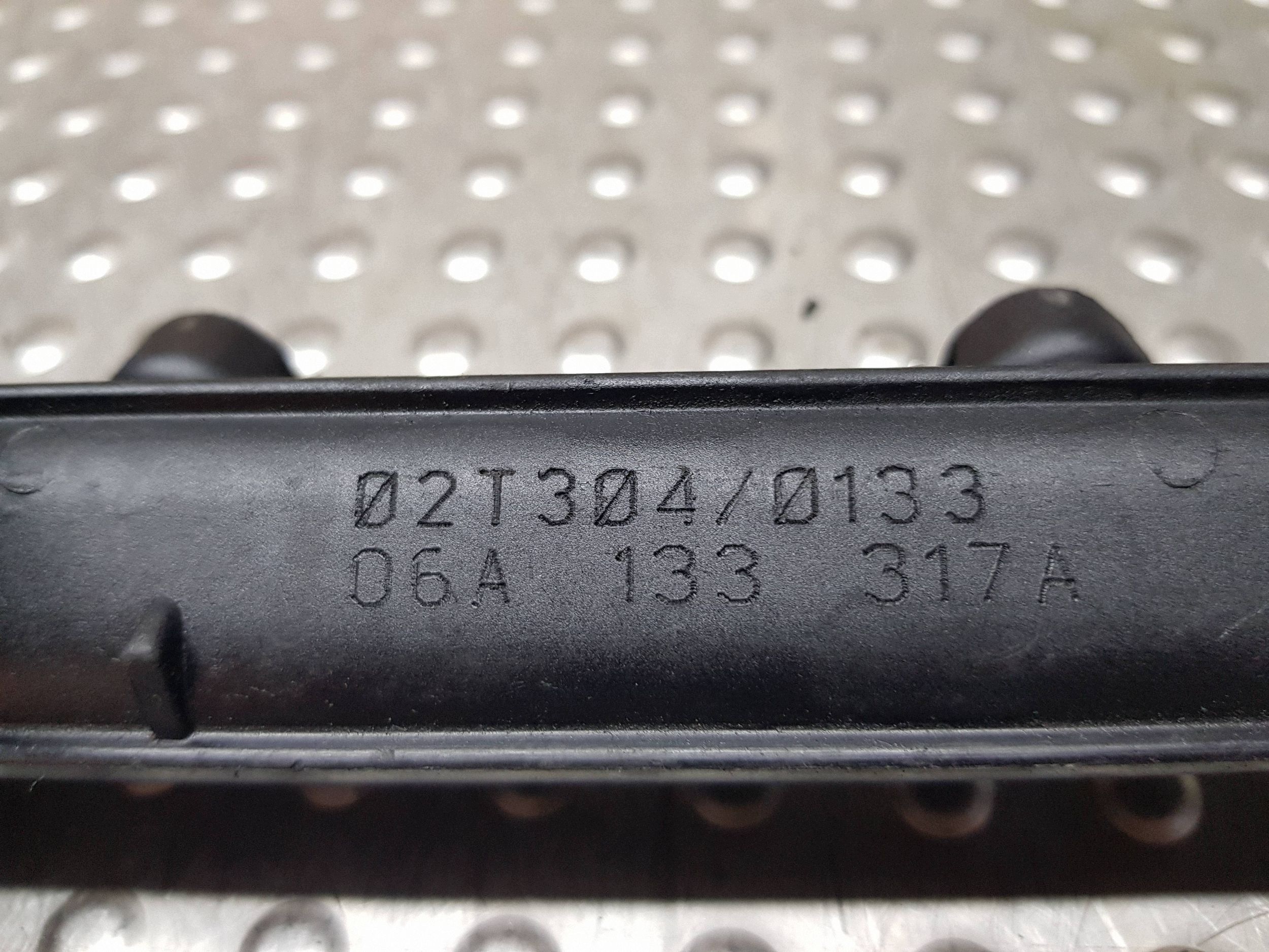 Rampe injection 06A133317A GOLF IV A3 8L TOLEDO II 1.6 8V