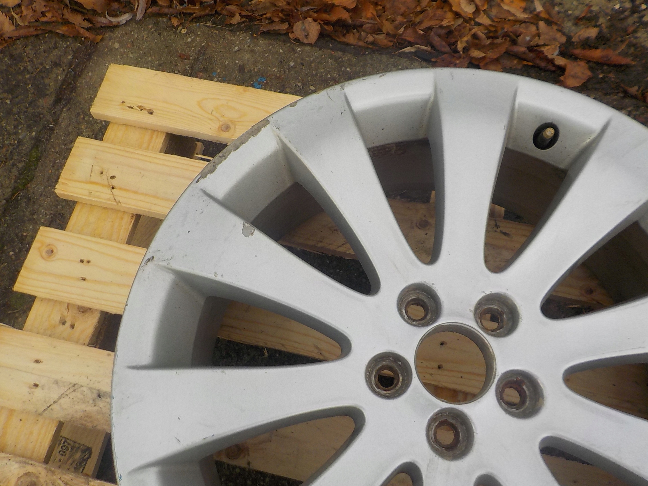 SUBARU LEGACY IV SPEC B disk hliníkový R18 5x100