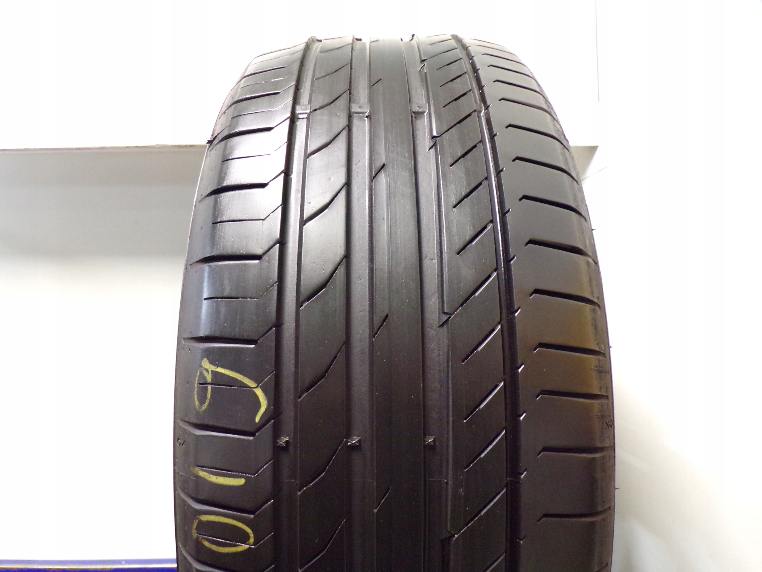 Continental ContiSportContact 5 SUV 235/50R19_F-VAT