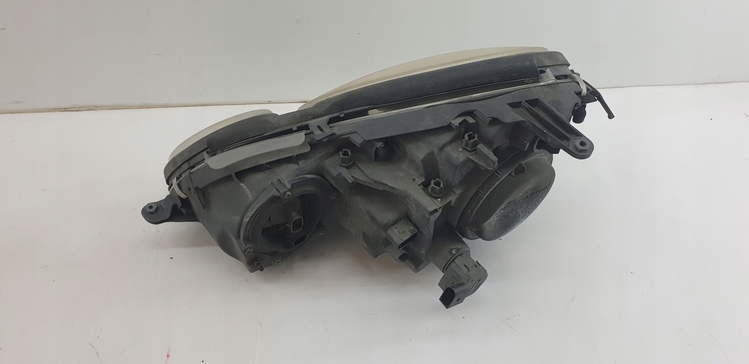 light right front front LIFT MERCEDES W211 Hella