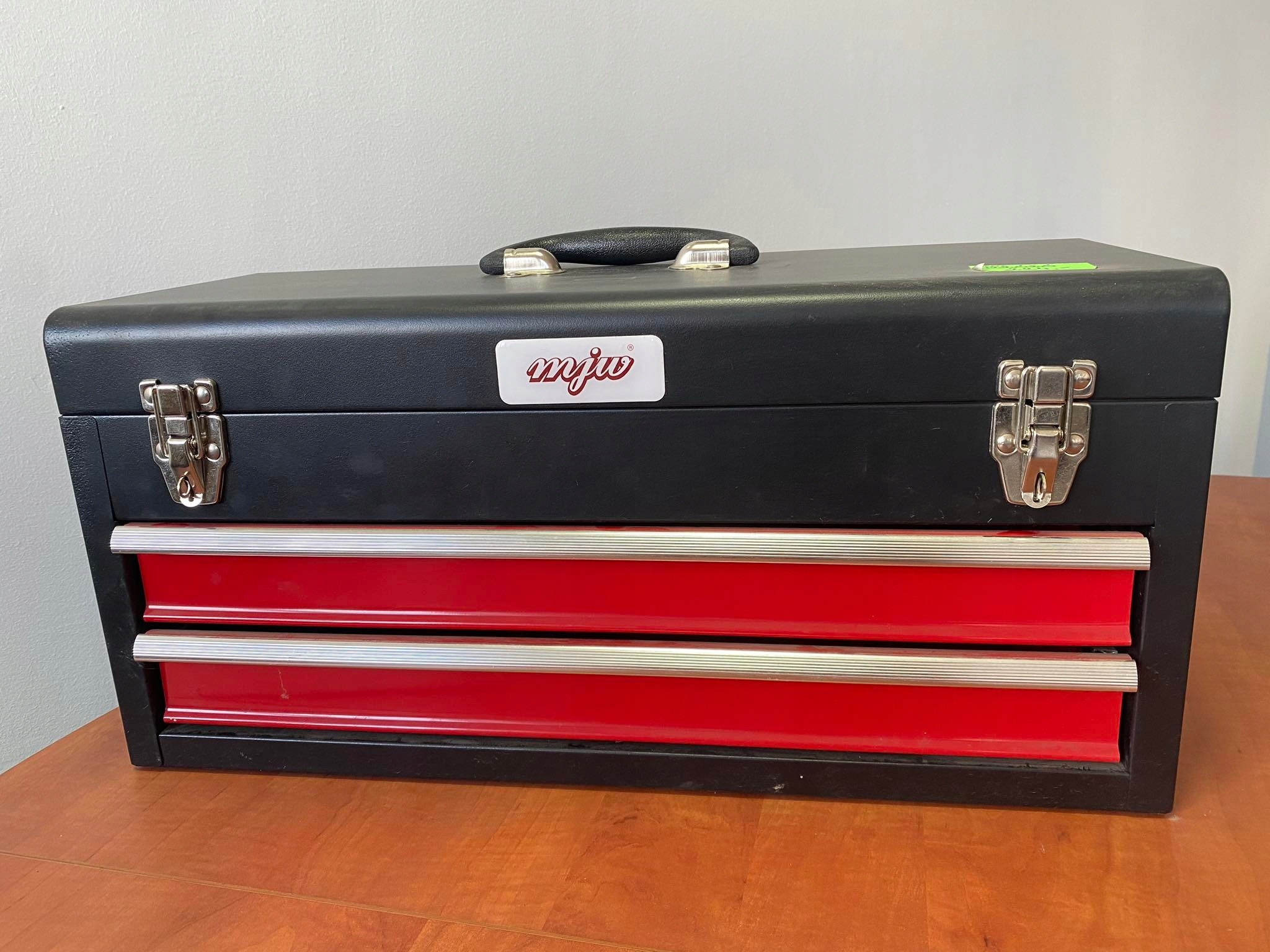 Skrzynka narzędziowa walizka MJW bez wyposażenia