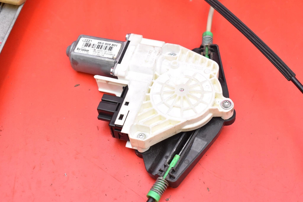 window regulator left front EU 8k0959801 AUDI Q5 8R 08-12