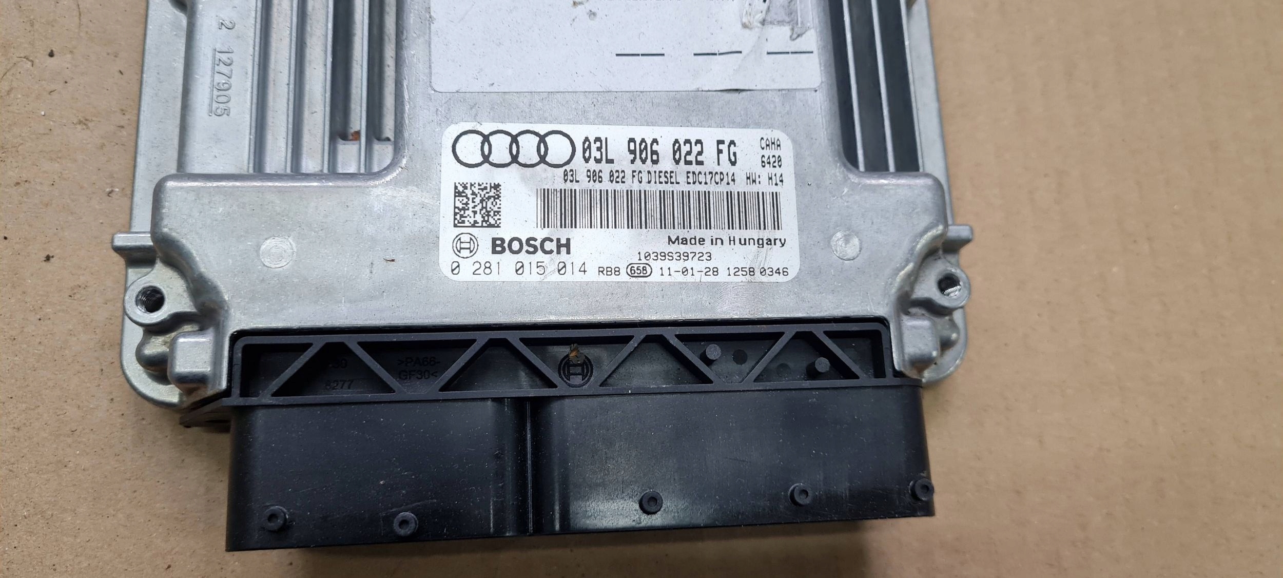 A6 C6 LIFT module control unit computer of the engine ECU 2.0 TDI 03L906022FH