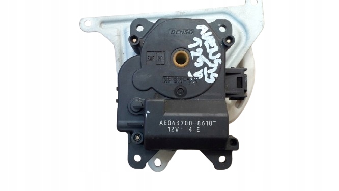 TOYOTA AVENSIS T25 COROLLA E12 SILNICZEK NAGRZEWNICY AE063700-8610 - 5 PIN
